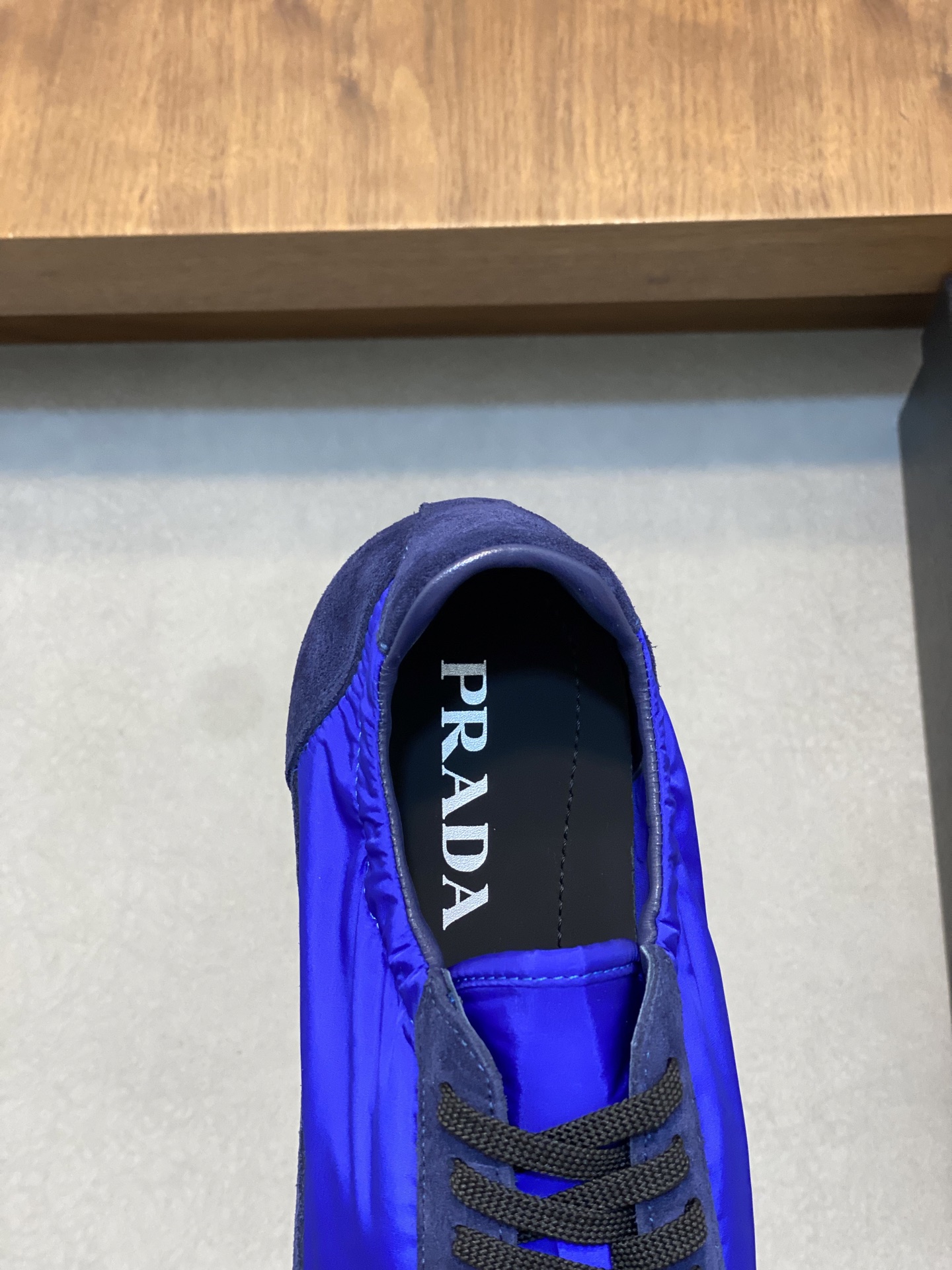 [PRADA] - Calidad de gama alta Original único - Parte superior: piel de becerro de gamuza, lona de m