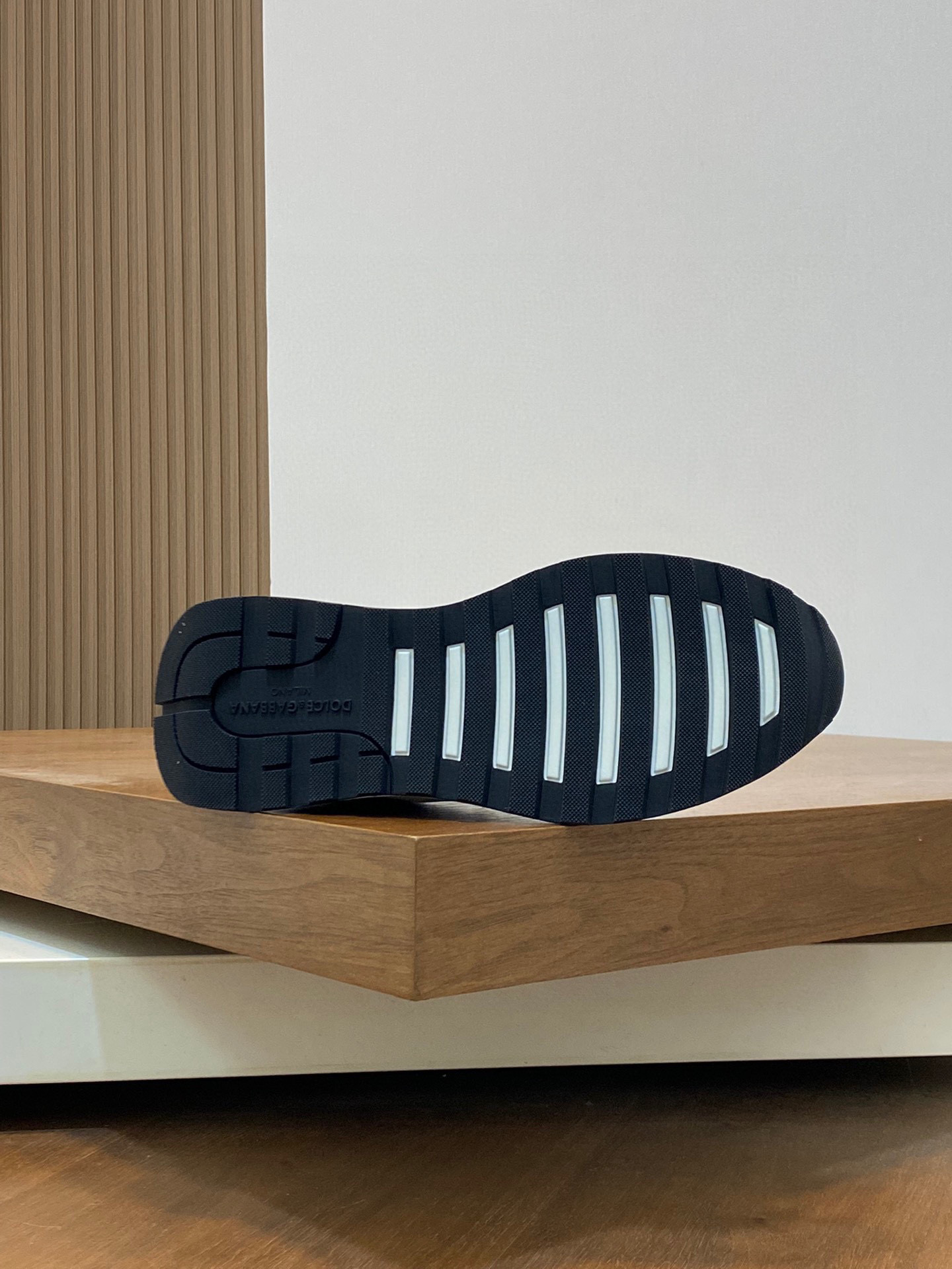 --Nuevo--Dolce&Gabbana--DG de gama alta de los hombres zapatos deportivo-casual. Mostrador superior 