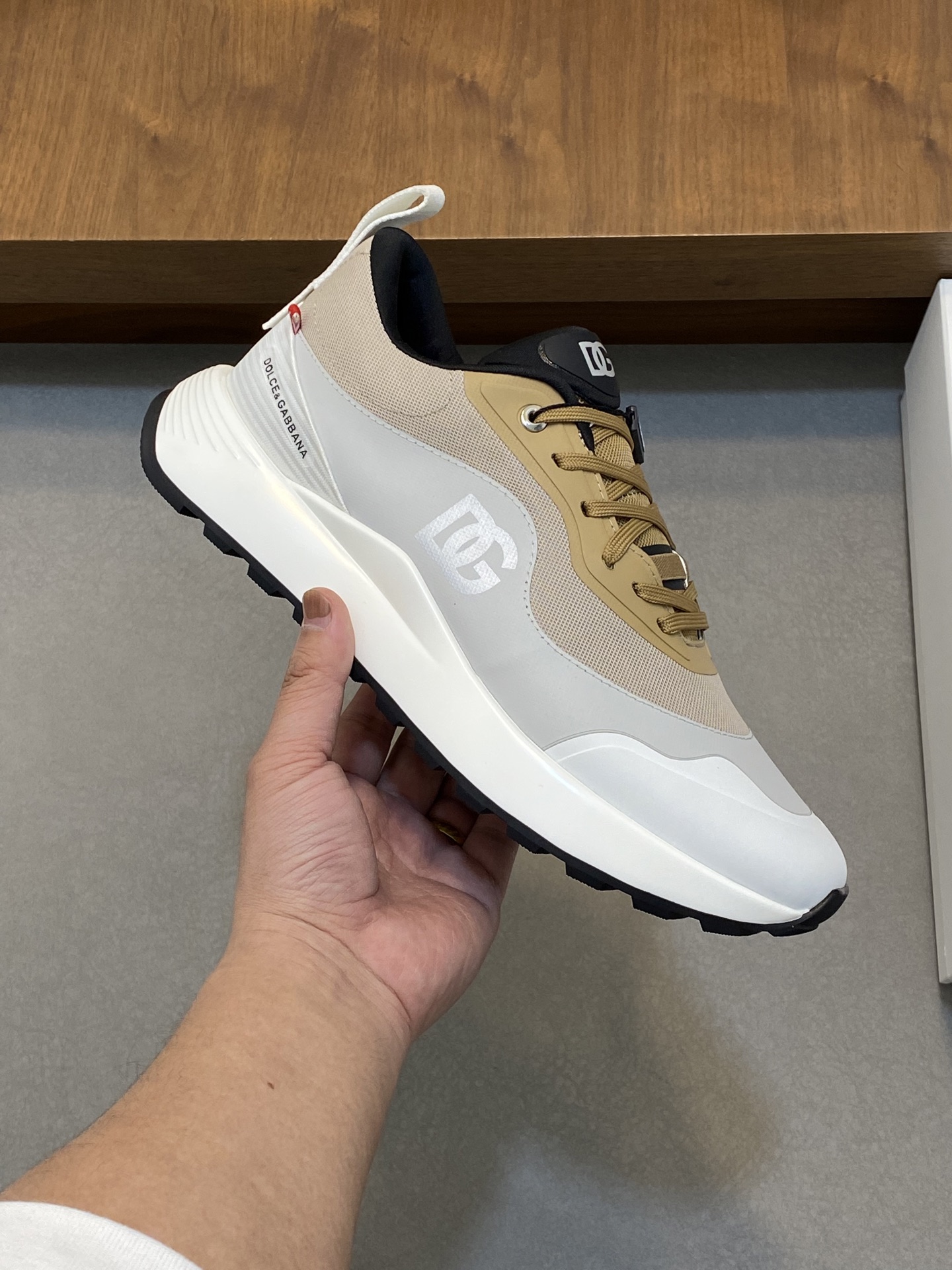 --Nuevo--Dolce&Gabbana--DG de gama alta de los hombres zapatos deportivo-casual. Mostrador superior 
