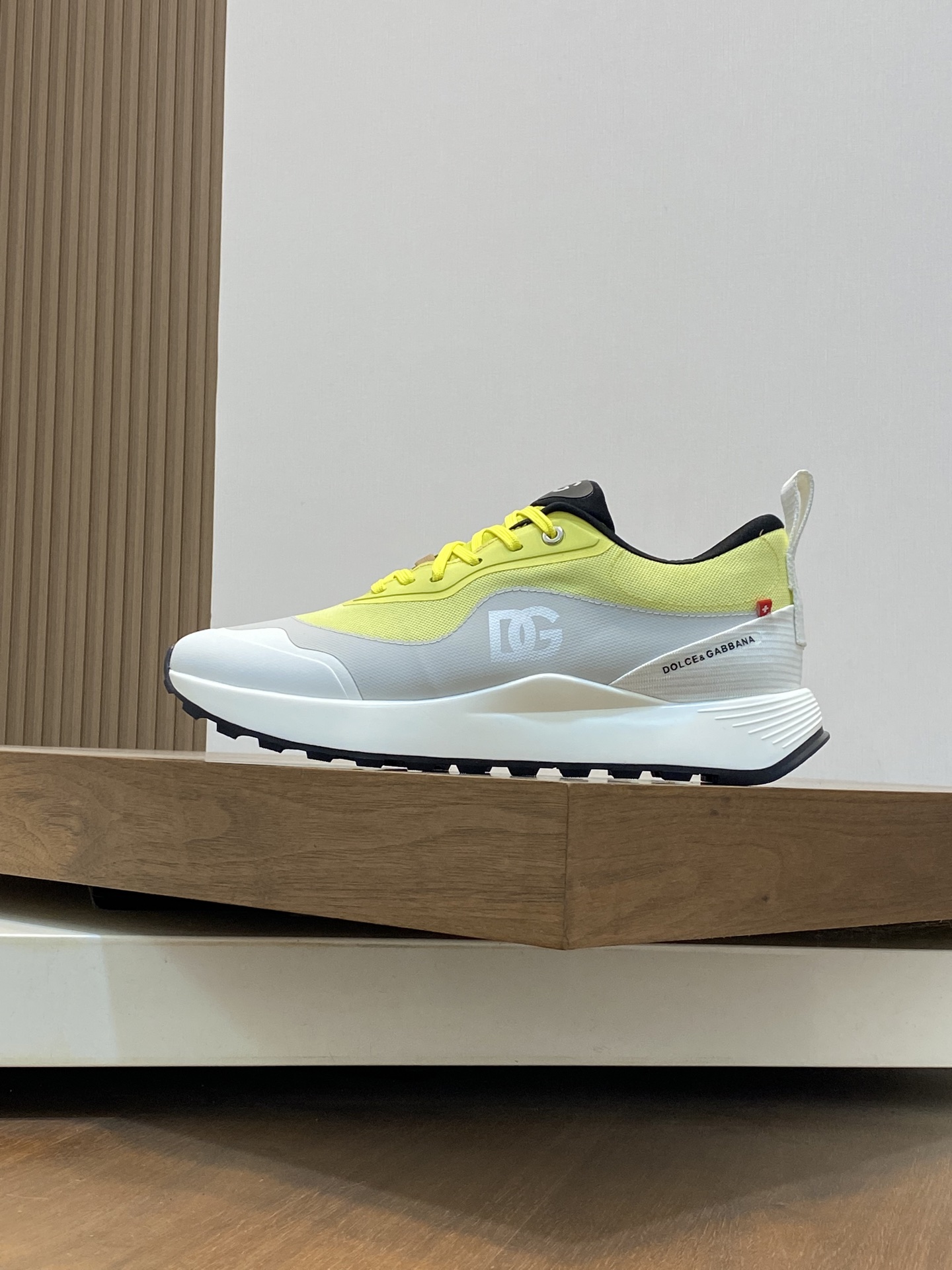 --Nuevo--Dolce&Gabbana--DG de gama alta de los hombres zapatos deportivo-casual. Mostrador superior 