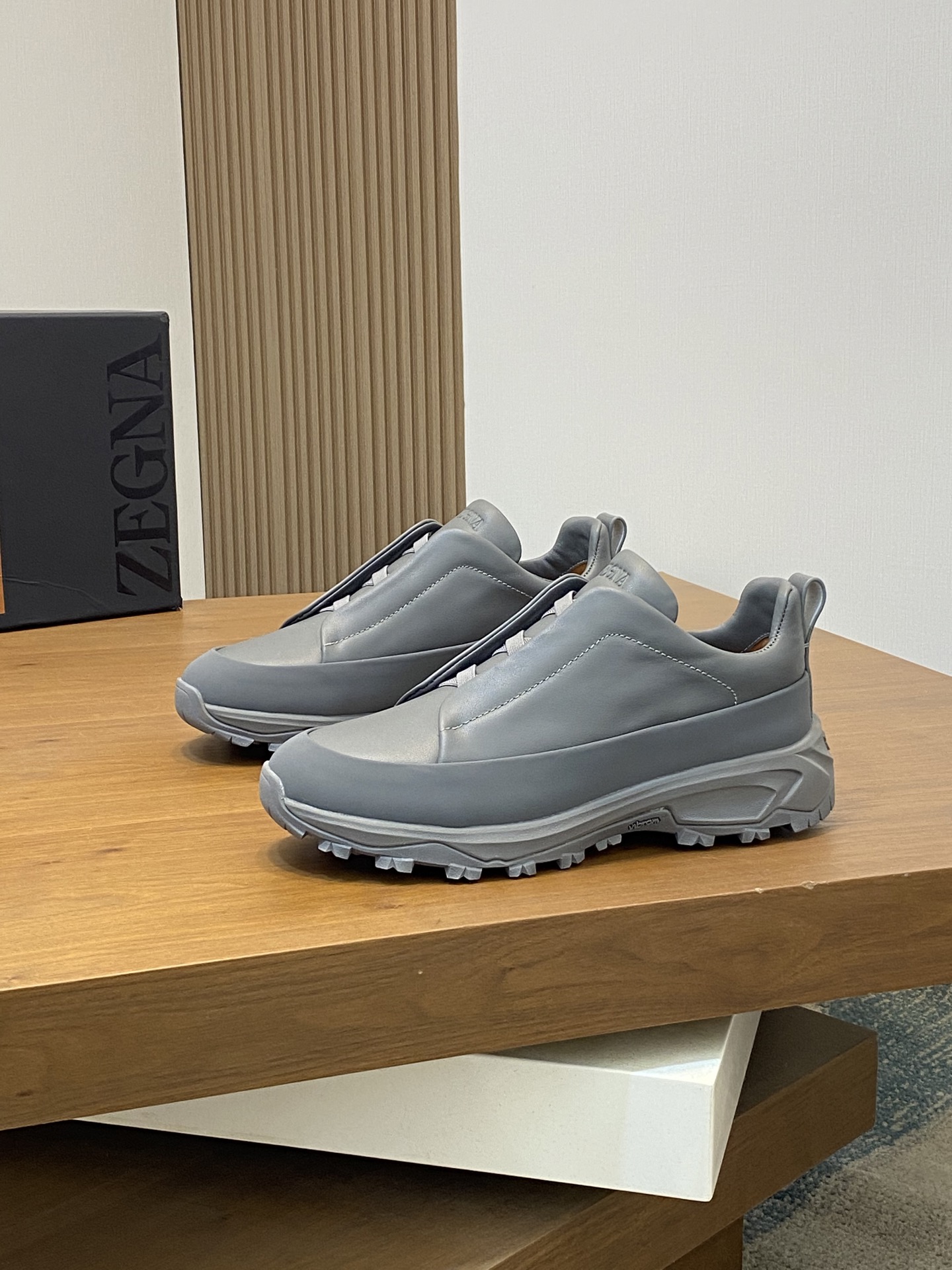 2024Nueva Serie ZEGNA Zegna Zapatos de los hombres de gamuza Triple StitchMonte zapatos casuales de 