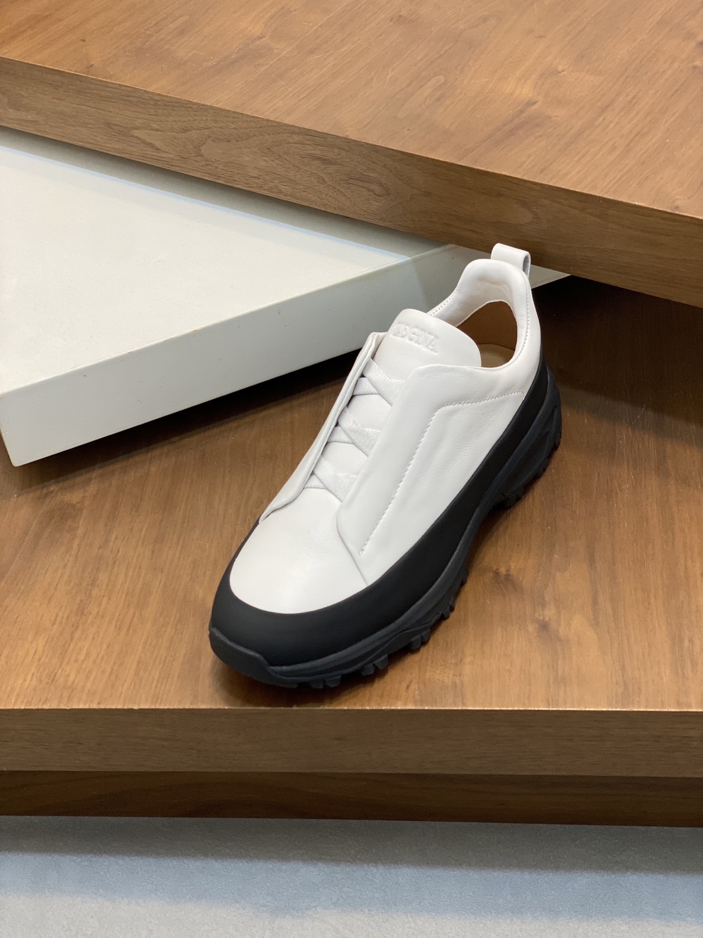2024Nueva Serie ZEGNA Zegna Zapatos de los hombres de gamuza Triple StitchMonte zapatos casuales de 