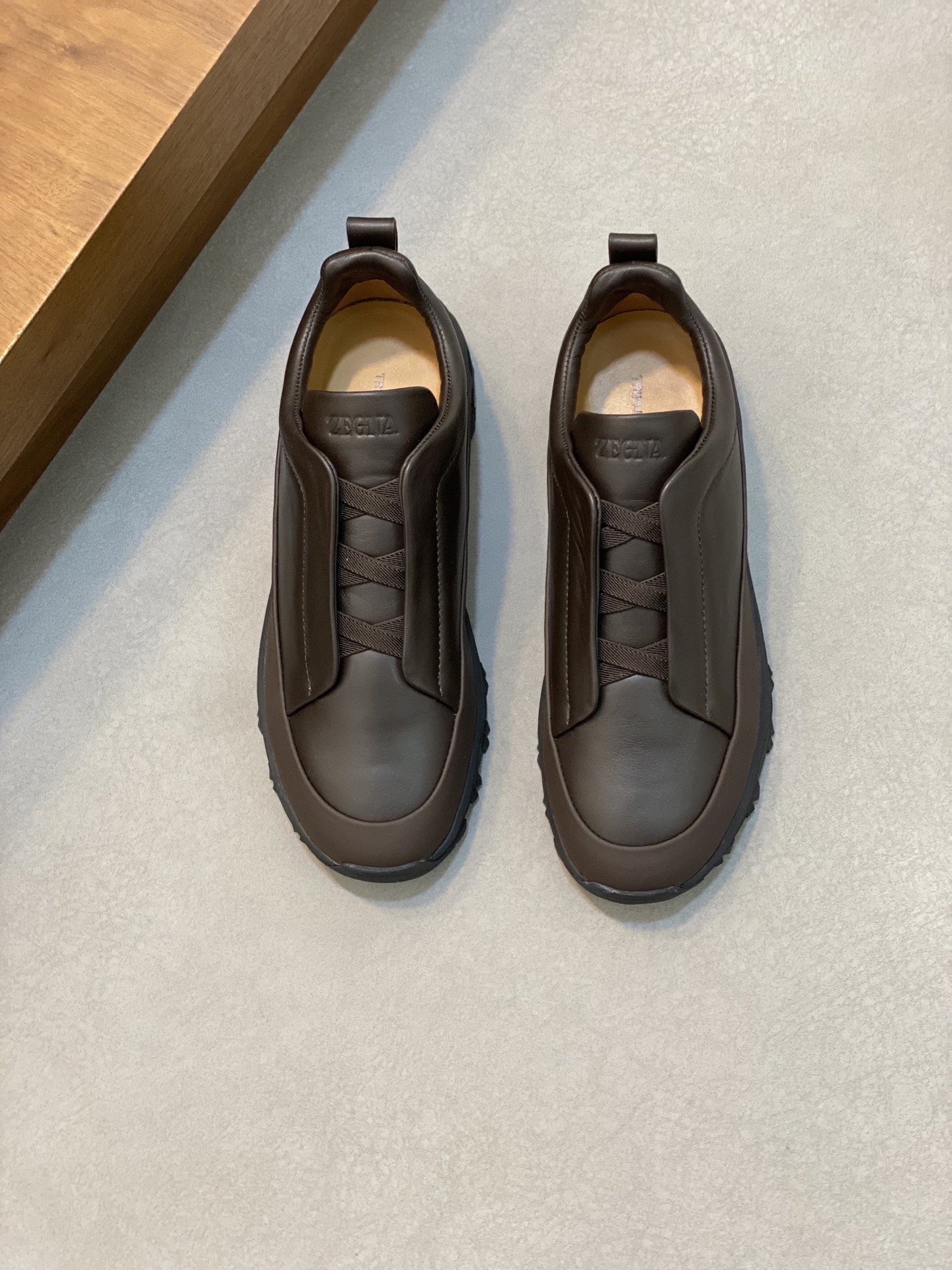 2024Nueva Serie ZEGNA Zegna Zapatos de los hombres de gamuza Triple StitchMonte zapatos casuales de 