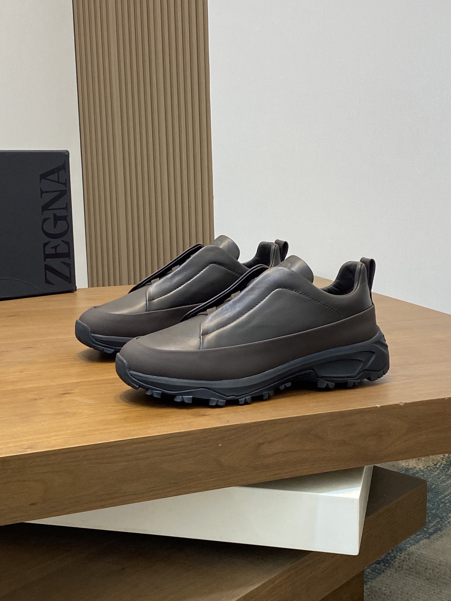 2024Nueva Serie ZEGNA Zegna Zapatos de los hombres de gamuza Triple StitchMonte zapatos casuales de 