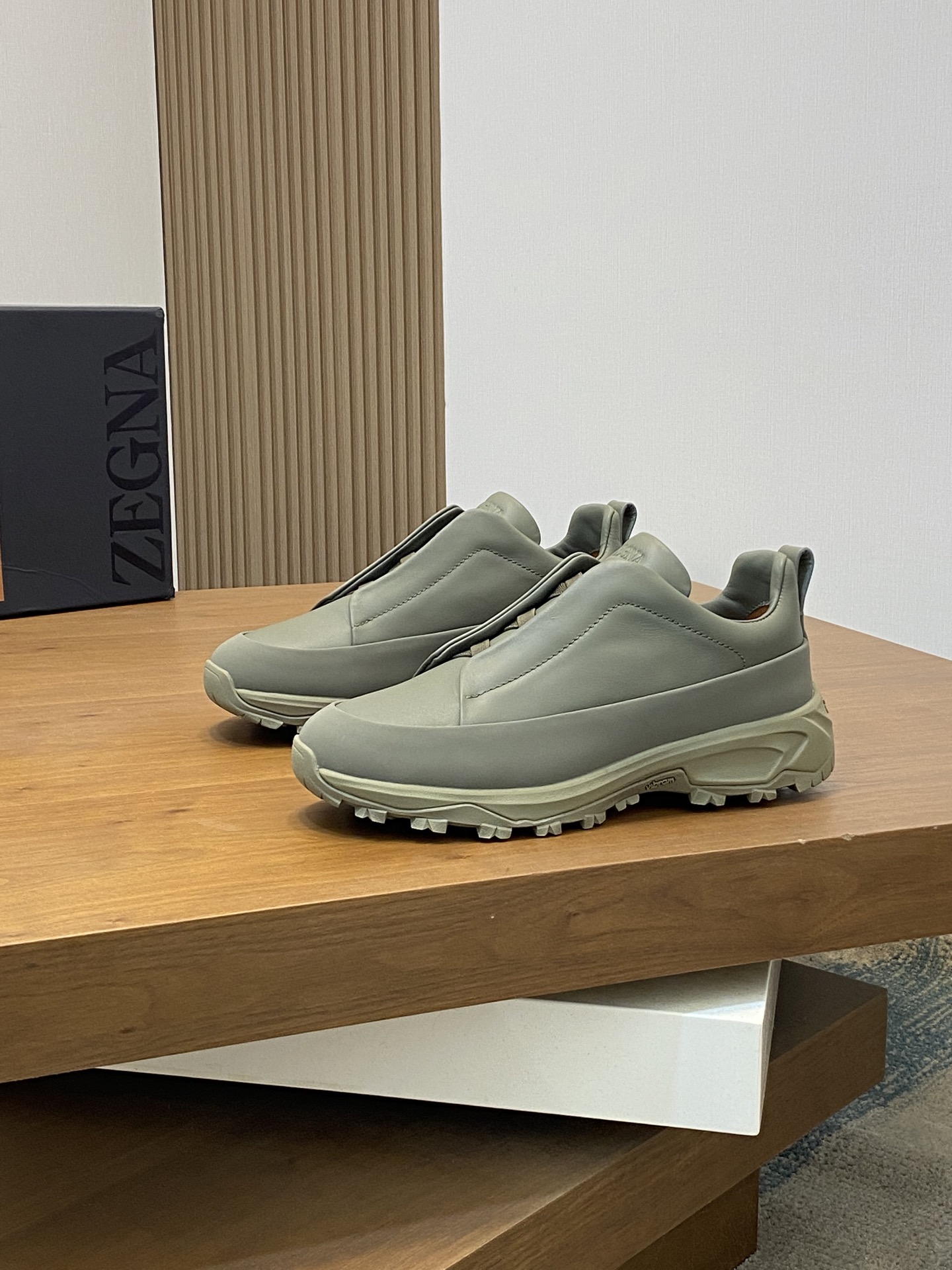 2024Nueva Serie ZEGNA Zegna Zapatos de los hombres de gamuza Triple StitchMonte zapatos casuales de 