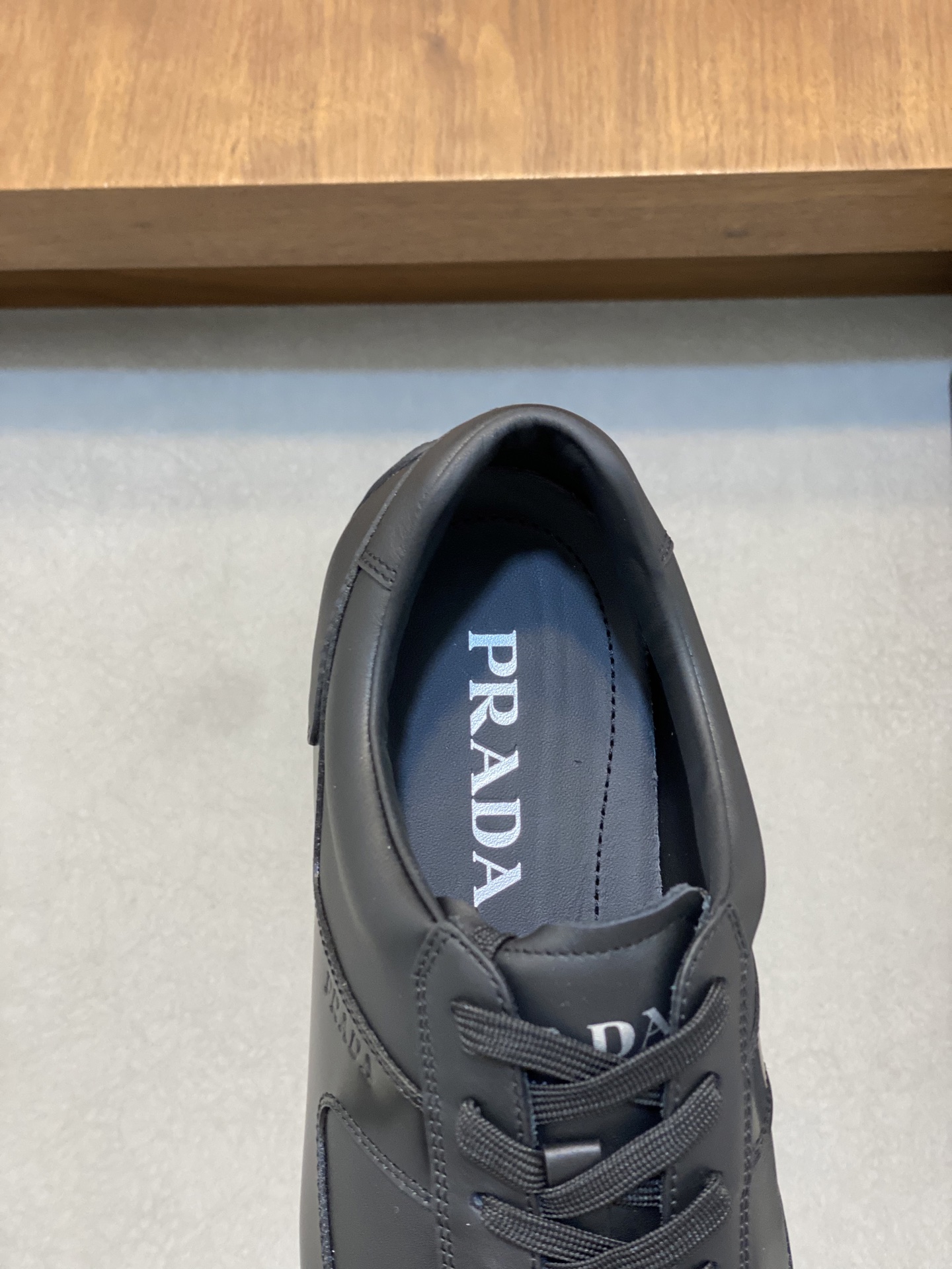 Prada Men's Leather Sneakers, Casual Lace-Up Shoes, Multiple Colors Available 8 i1739901817796 6963 0 6