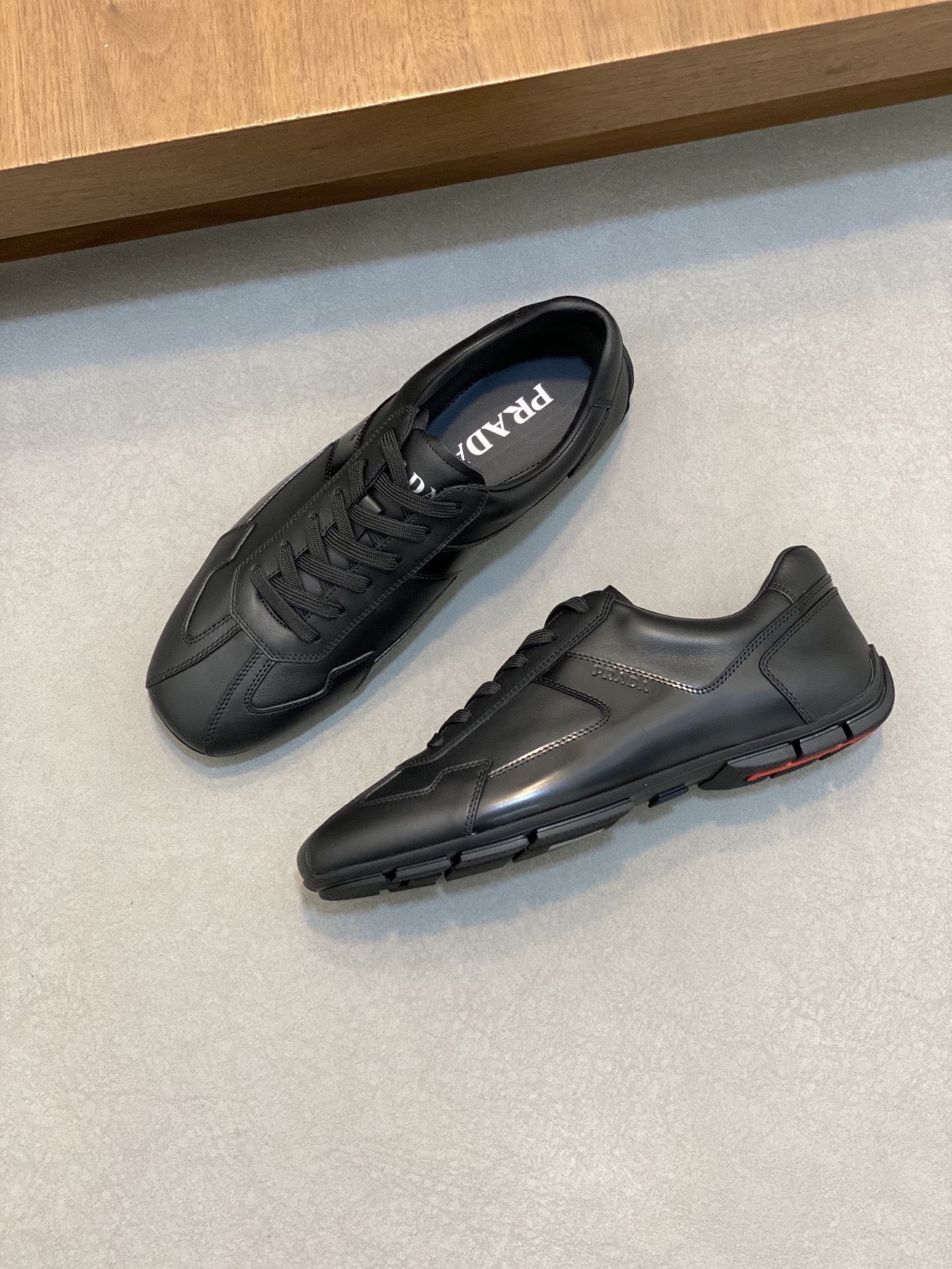 Prada Men's Leather Sneakers, Casual Lace-Up Shoes, Multiple Colors Available 6 i1739901822895 7424 0 4