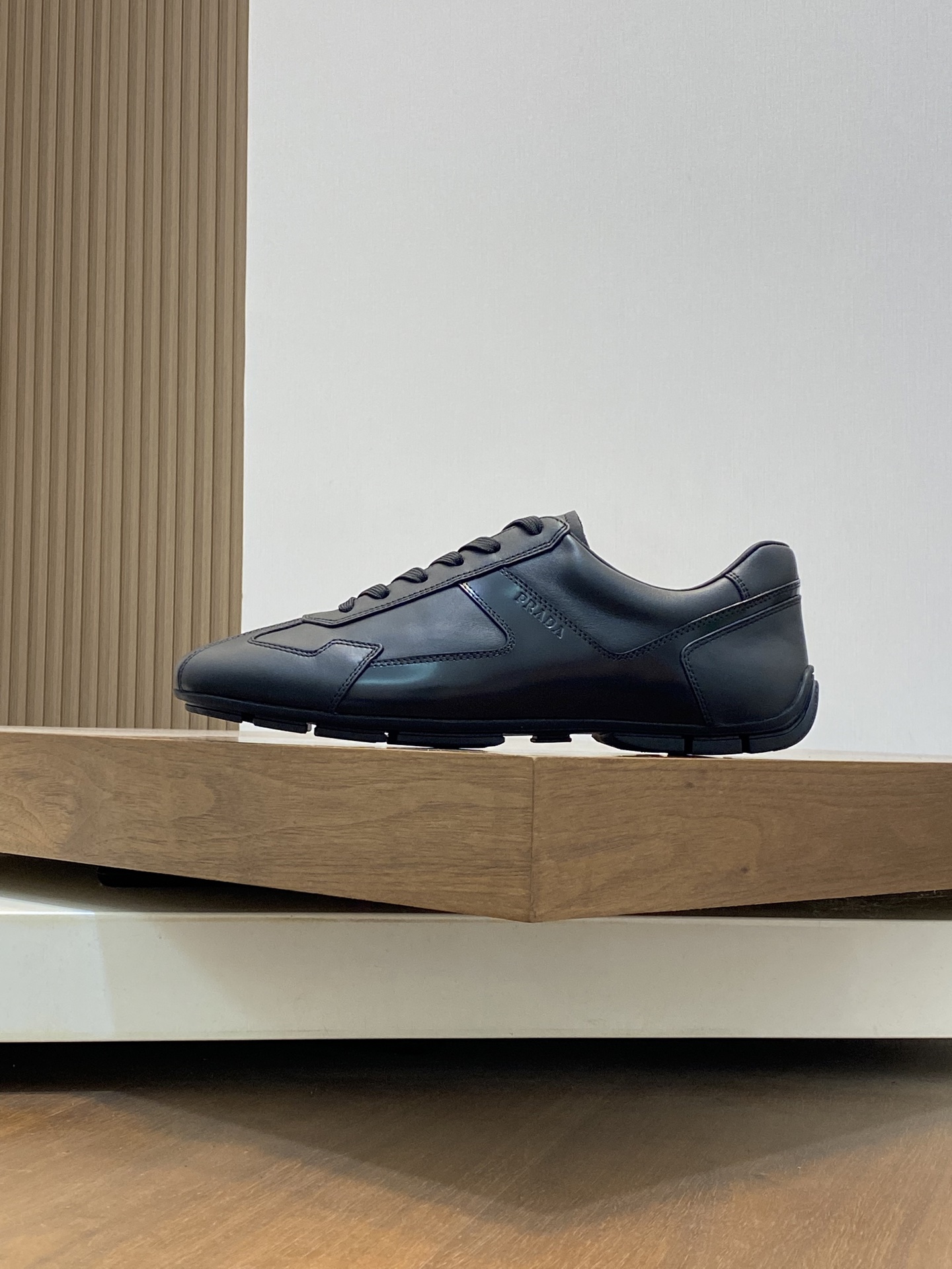Prada Men's Leather Sneakers, Casual Lace-Up Shoes, Multiple Colors Available 3 i1739901823044 9246 0 1