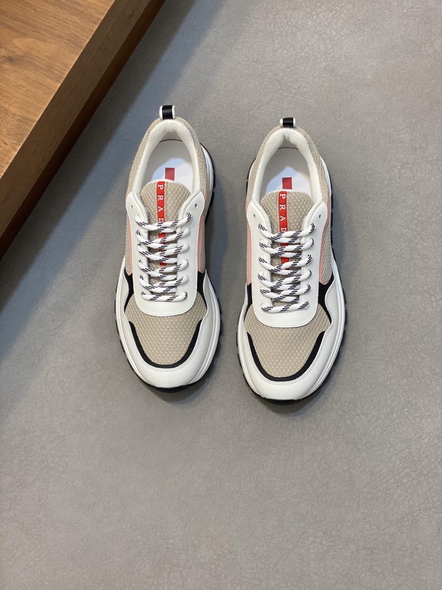 Prada Men's Leather Casual Sneakers - Stylish, Comfortable & Versatile 2 i1741110756649 5852 0 0