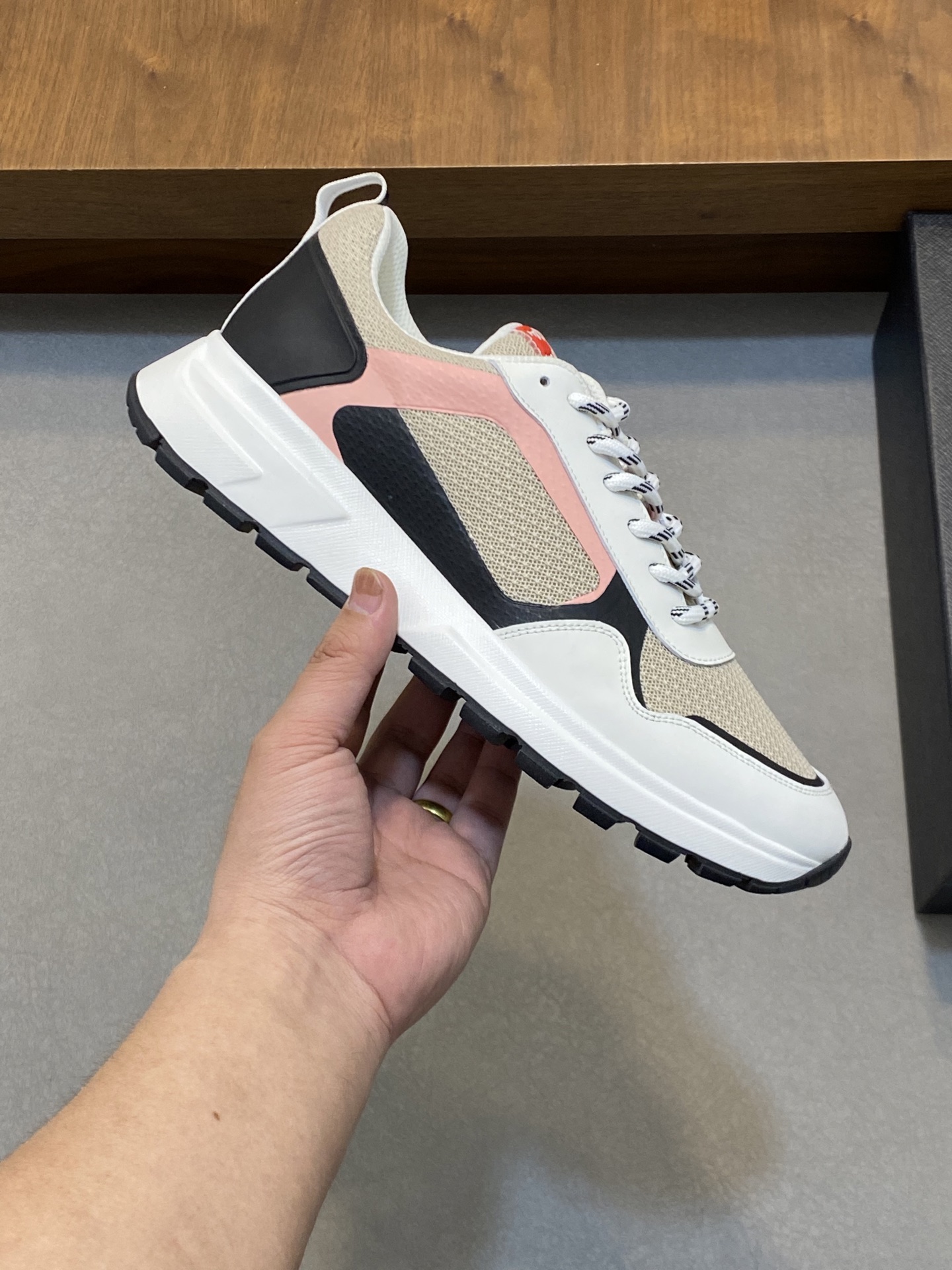 Prada Men's Leather Casual Sneakers - Stylish, Comfortable & Versatile 5 i1741110756874 4448 0 3