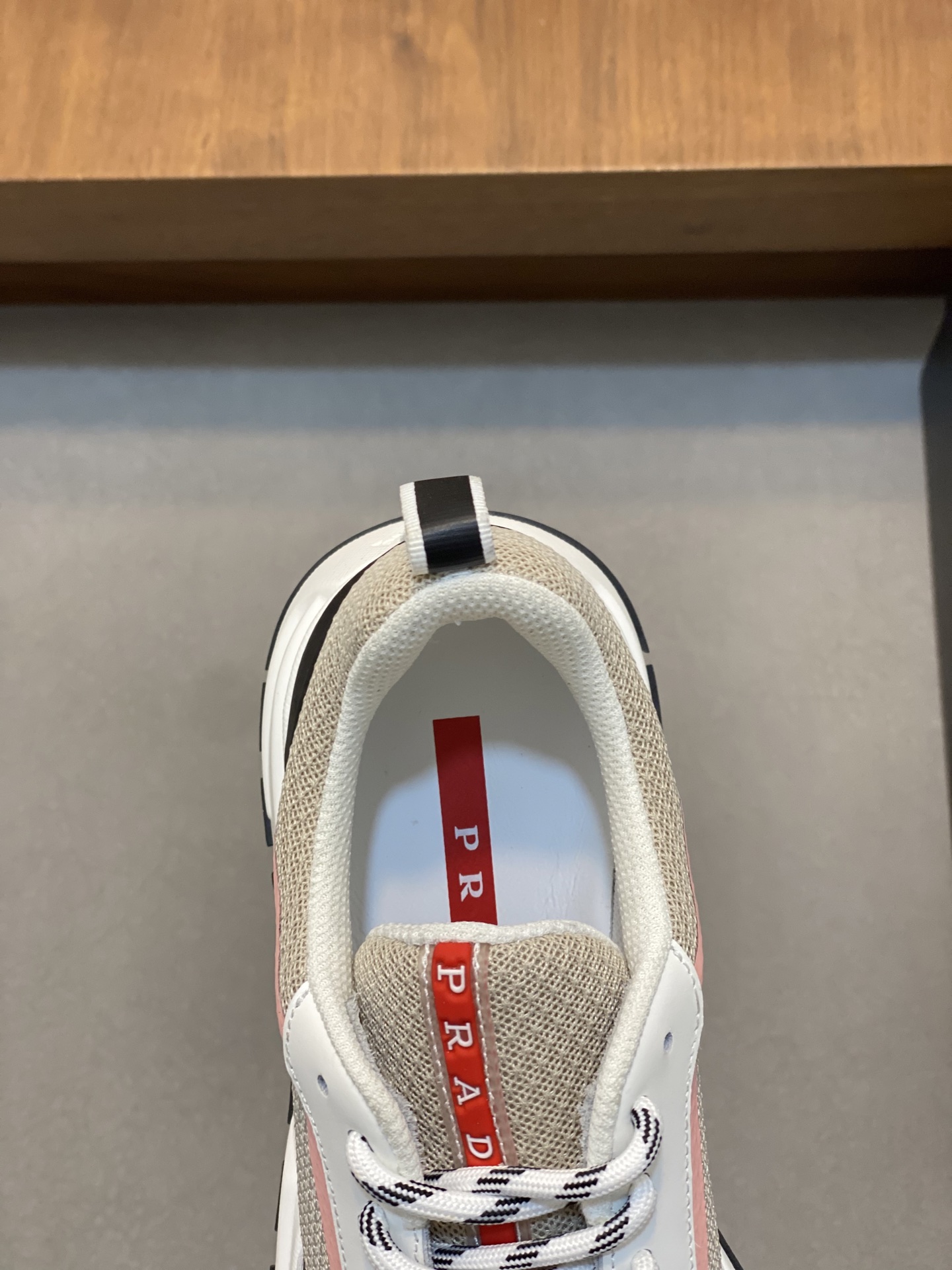 Prada Men's Leather Casual Sneakers - Stylish, Comfortable & Versatile 8 i1741110765966 7025 0 6