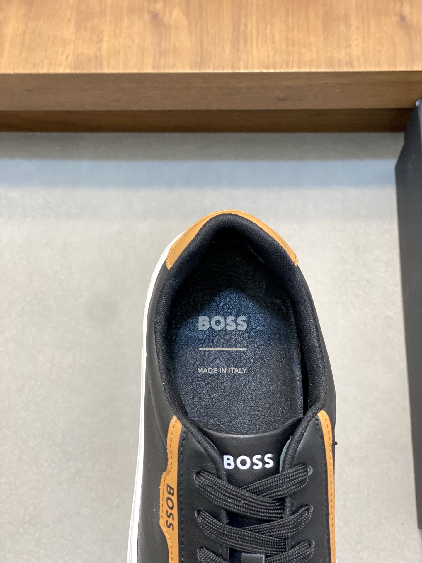 Boss entrenadores casuales de los hombres, la versión original del molde abierto, la parte superior 