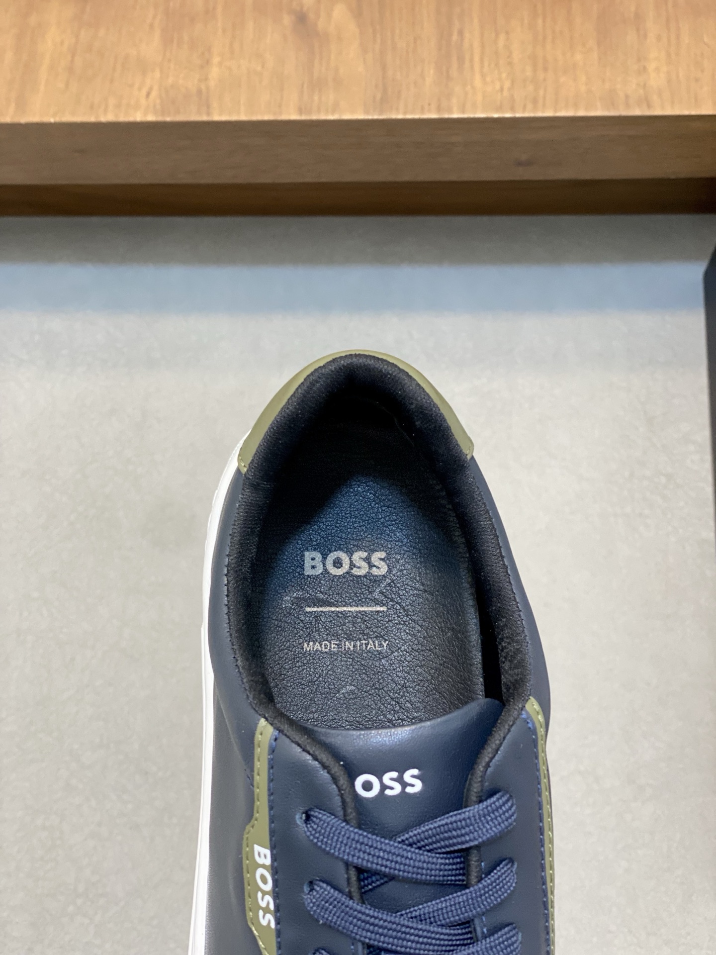Boss entrenadores casuales de los hombres, la versión original del molde abierto, la parte superior 