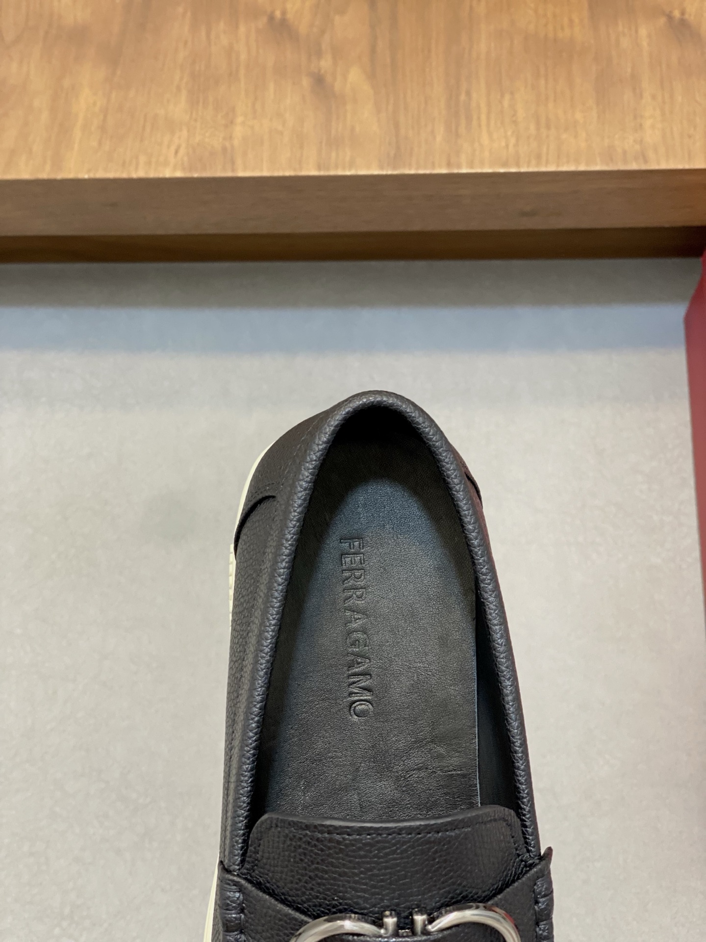 Ferragamo Men's Black Leather Loafers with Metal Buckle, Size 39-44 8 i1741553686345 6473 0 6