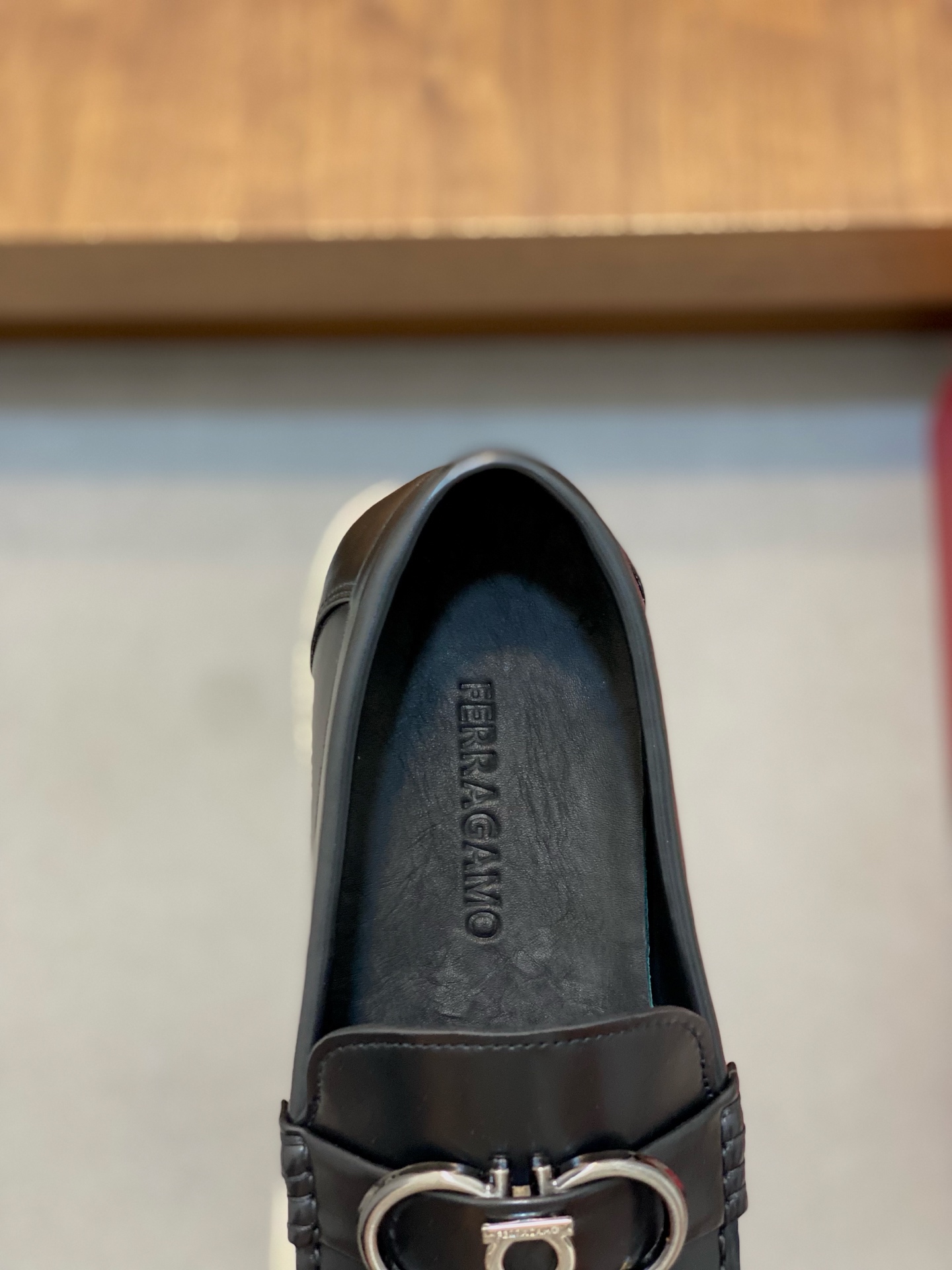 Ferragamo Men's Black Leather Loafers with Silver-Tone Buckle Detail 8 i1741553715281 2268 0 6