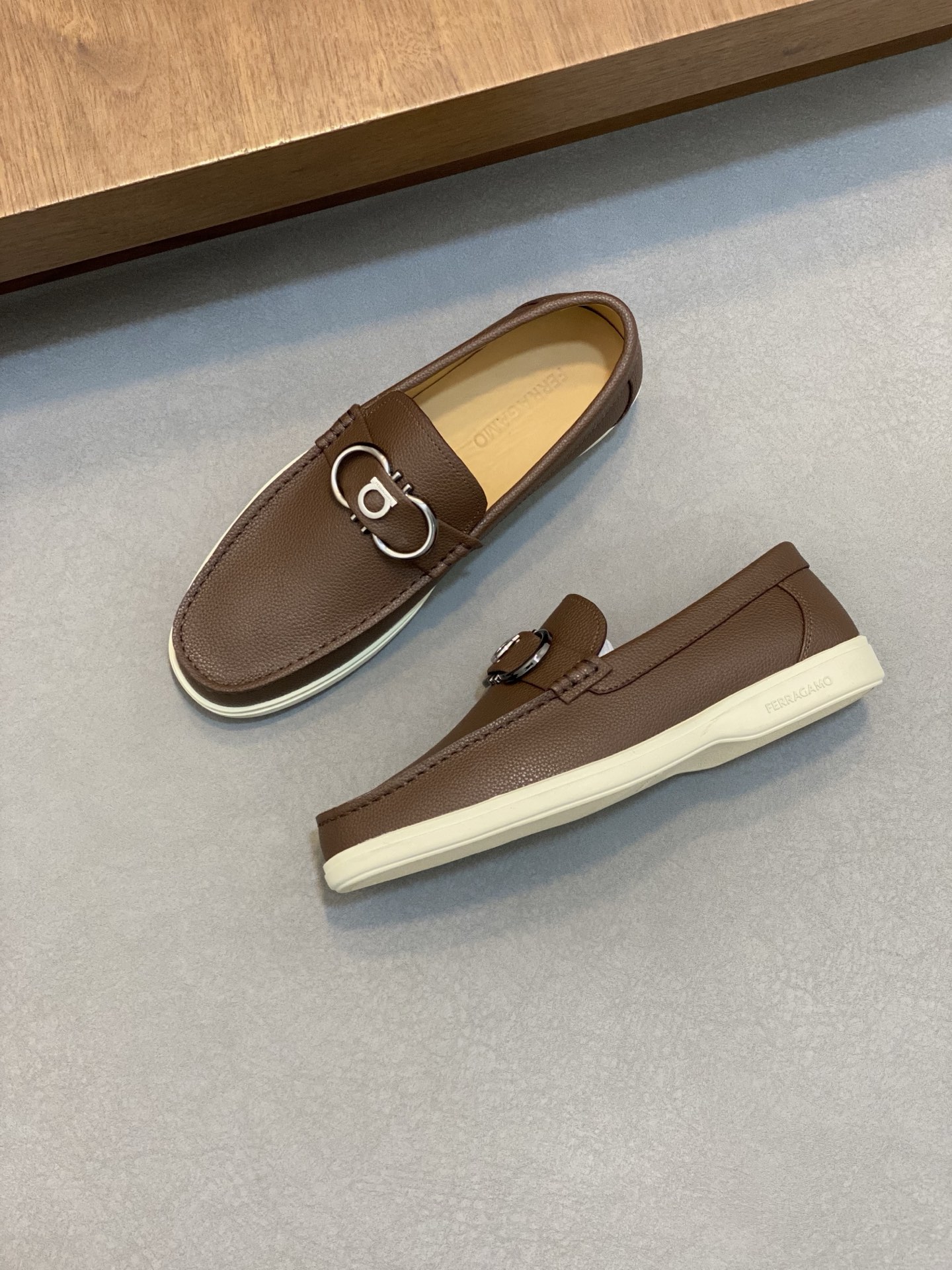 Ferragamo Men's Brown Leather Driving Loafers with Metal Buckle, Sizes 39-44 6 i1741553766813 1219 0 4