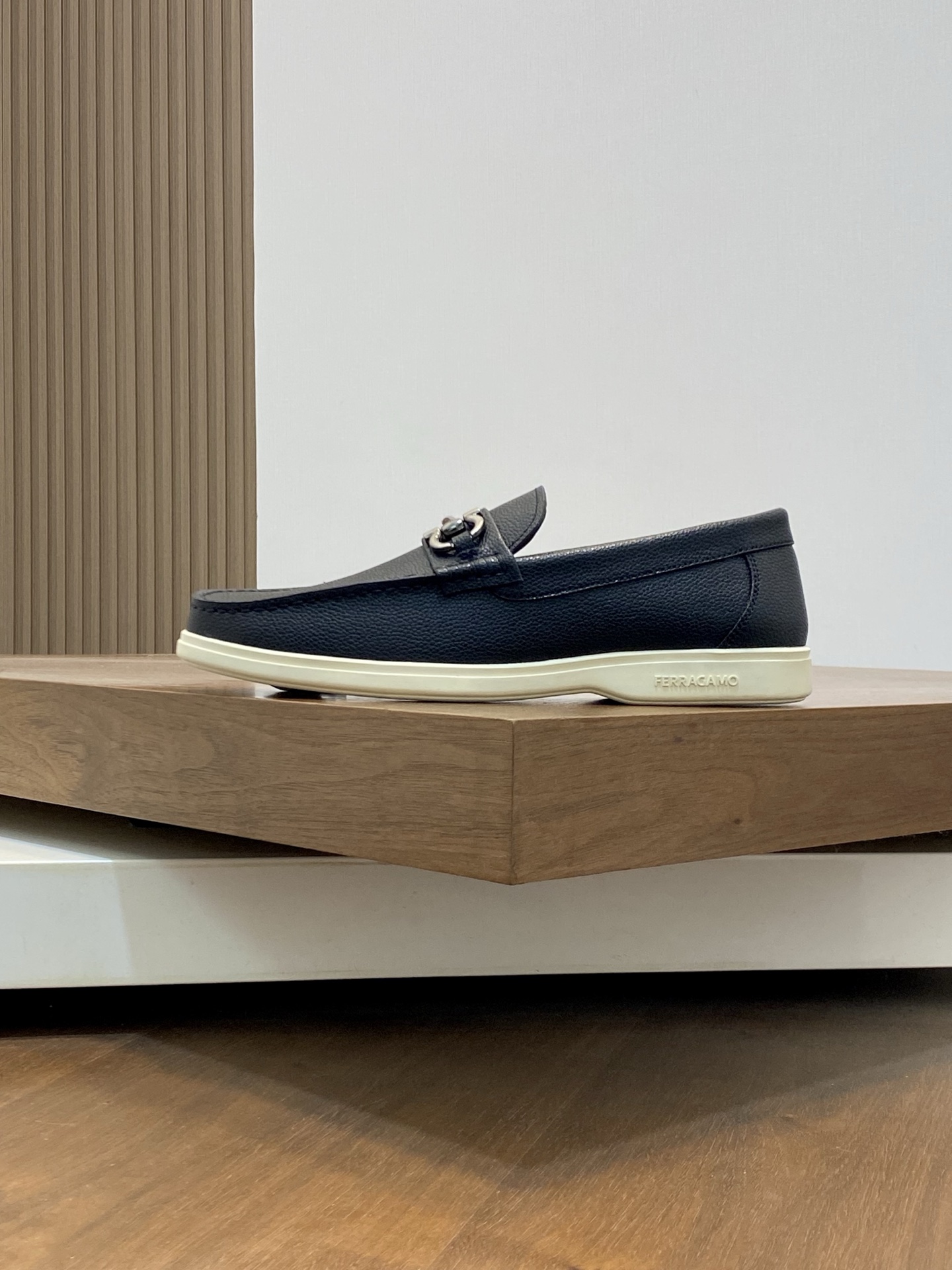 Ferragamo Men's Leather Driving Loafers, Soft and Comfortable Experience 3 i1741553929327 1456 0 1