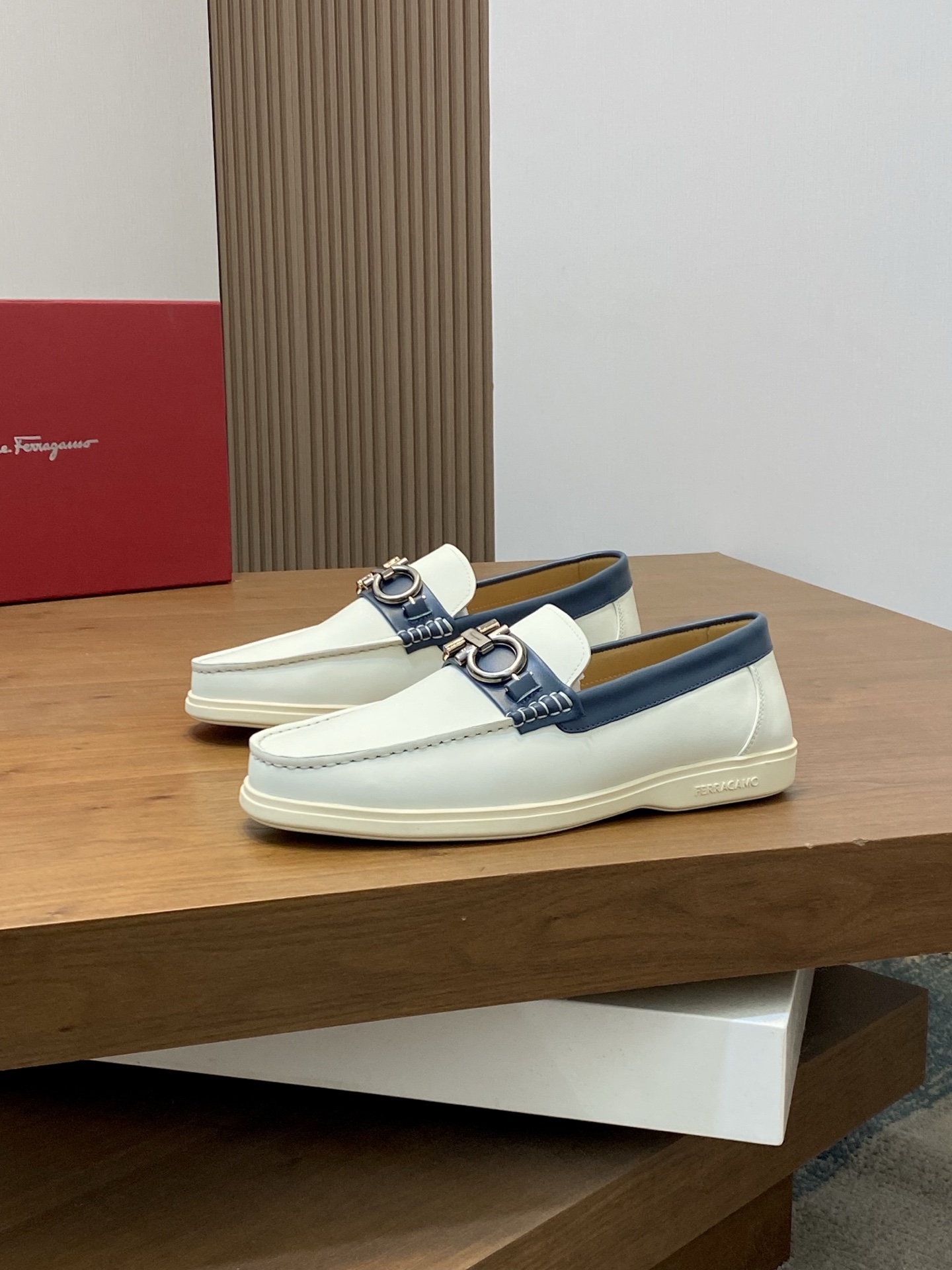 Ferragamo Men's Leather Driving Shoes - Comfortable and Stylish, Sizes 39-44 4 i1741554048173 3962 0 2