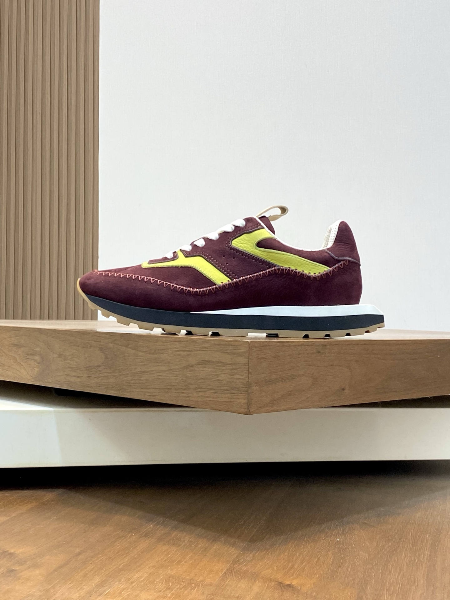 Berluti Men's Leather Sneakers - Handmade, Comfortable & Stylish 3 i1741710193917 744 0 1