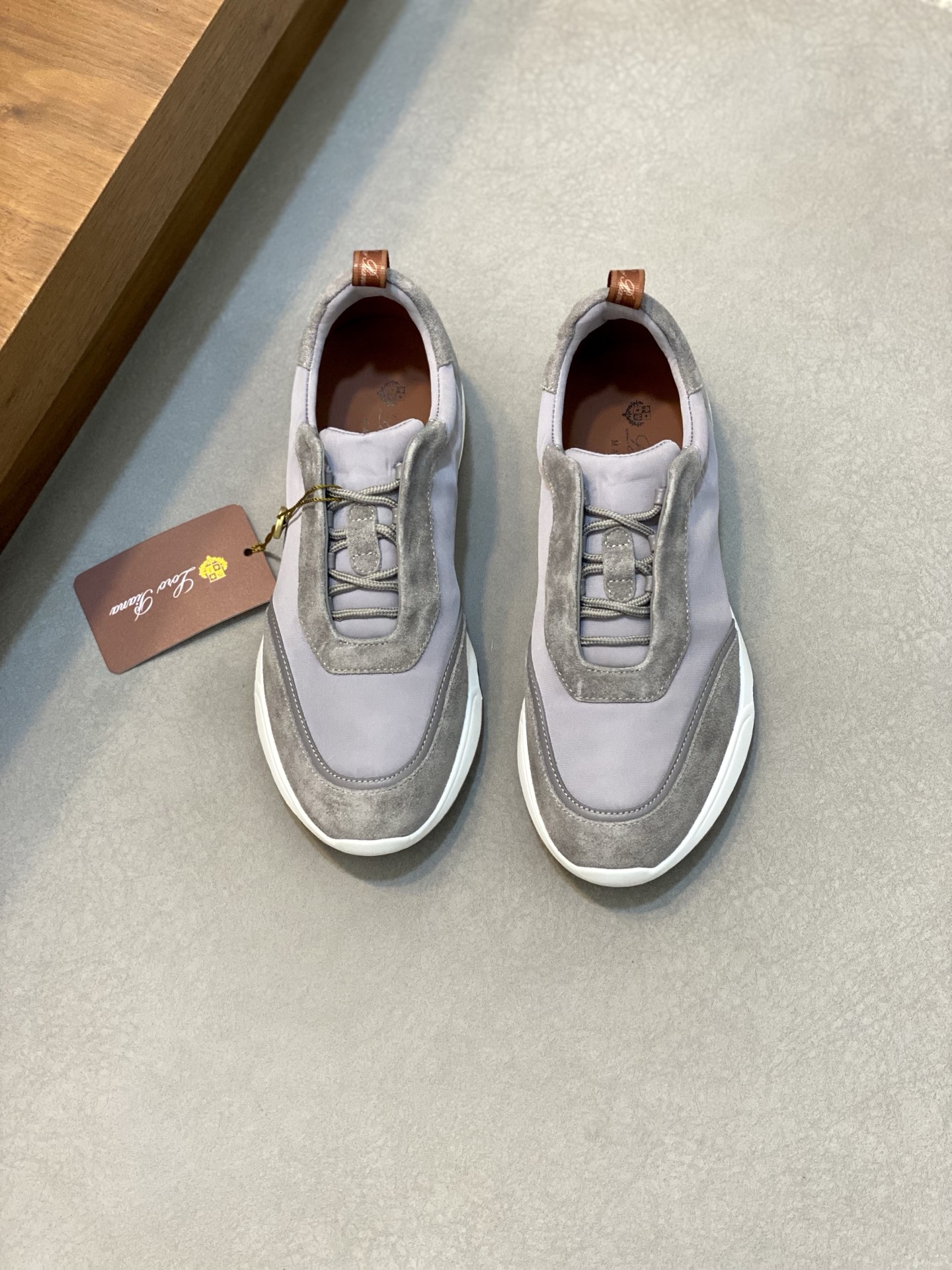 P350Loropiana  LPsize ；3944 「45.46 customized」，leisurely, suelto, casual, lleno de comodidad, y un m