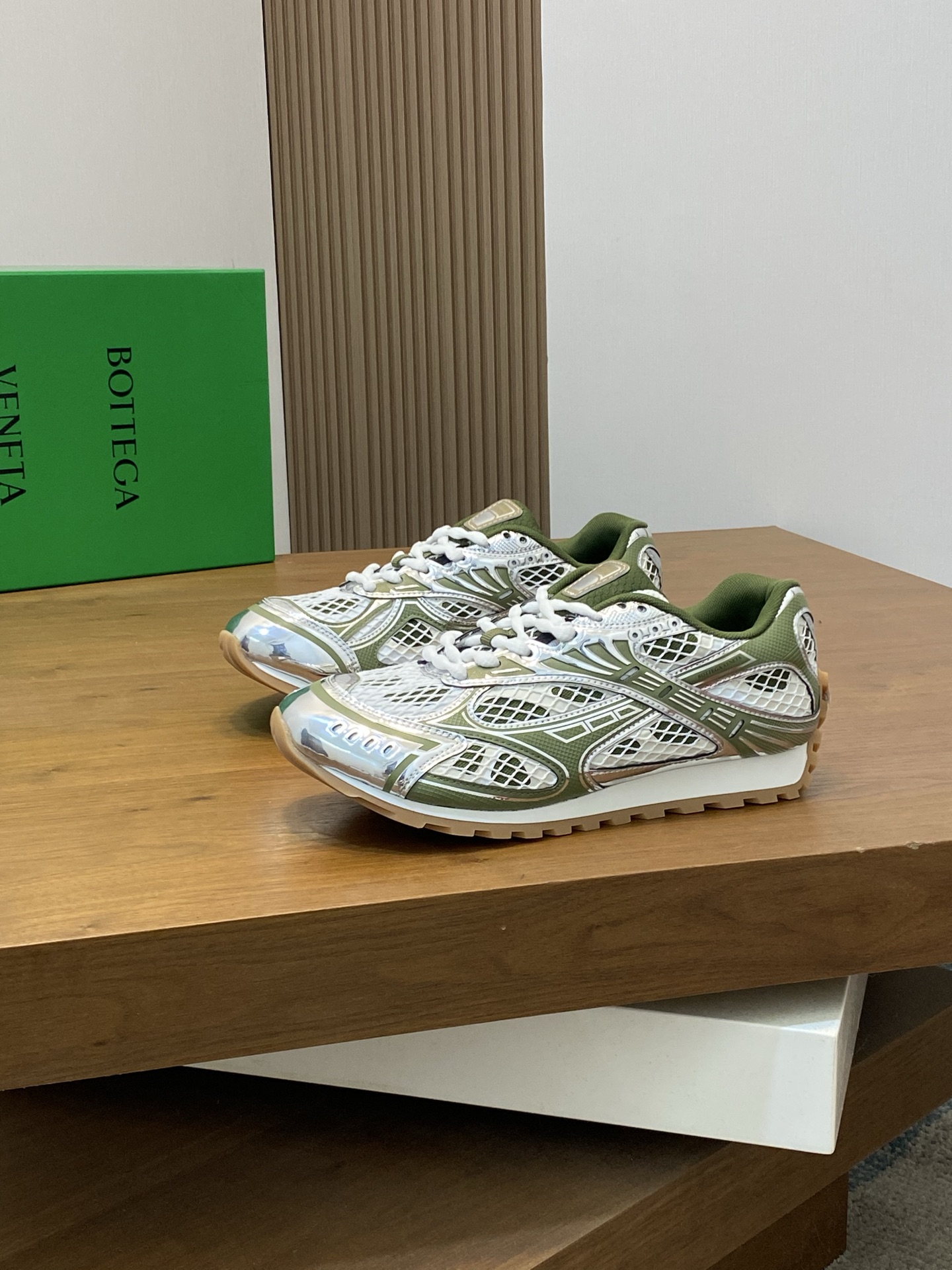 Bottega Veneta Orbit Sneakers Couple Casual Shoes Millennial Retro Style 4 i1741845934825 6331 0 2