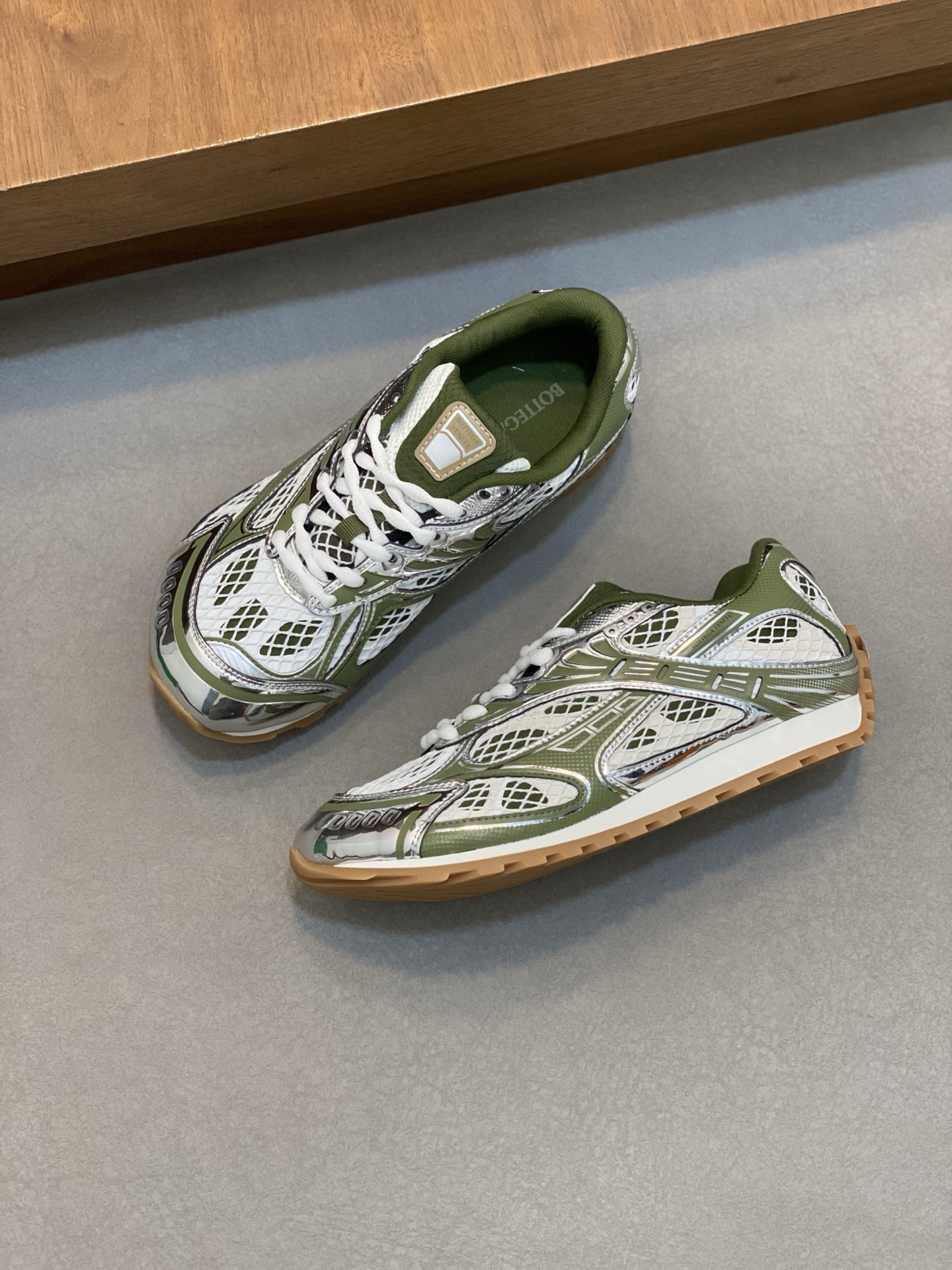 Bottega Veneta Orbit Sneakers Couple Casual Shoes Millennial Retro Style 6 i1741845943626 7906 0 4