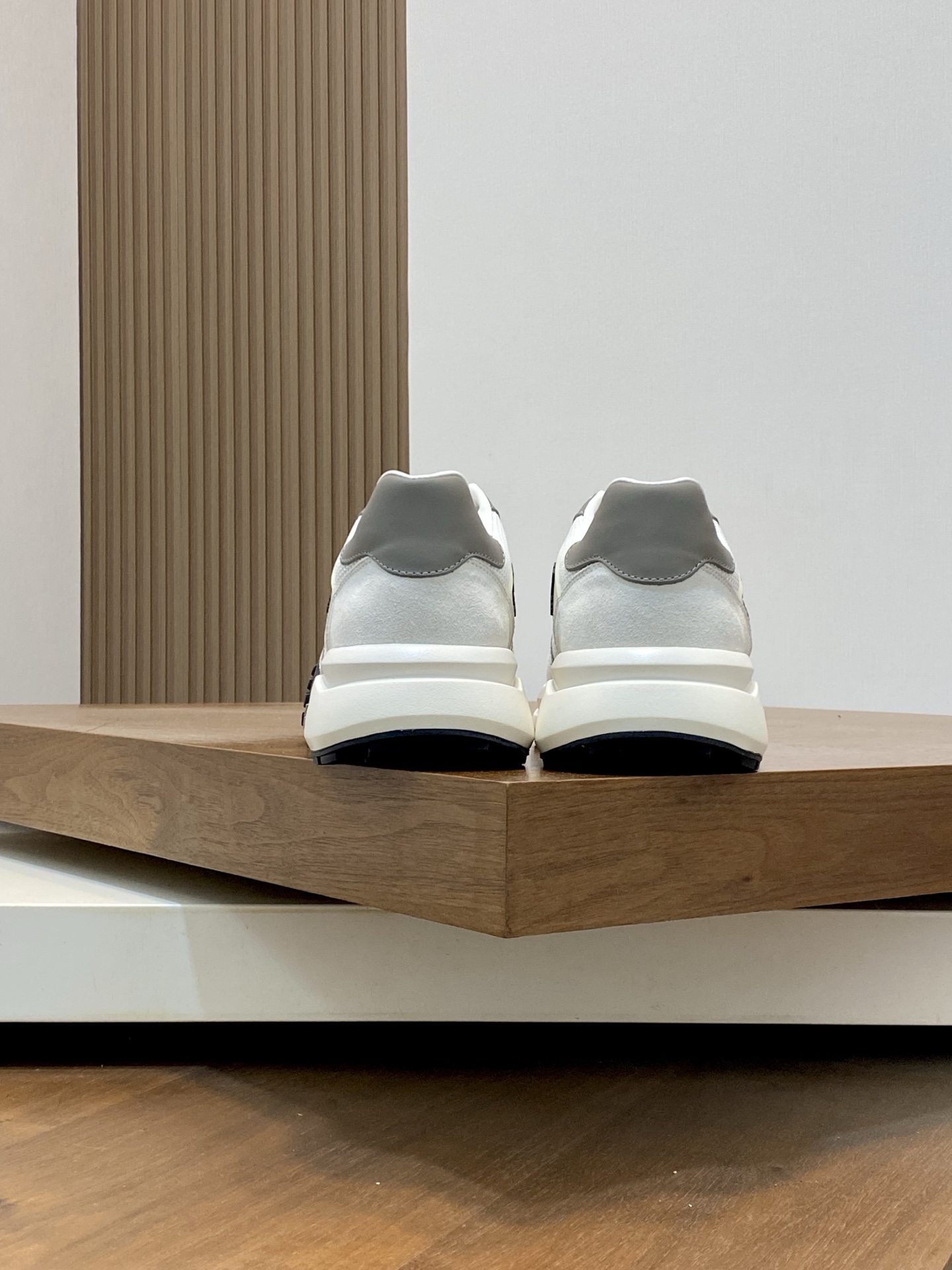 Giv 1 Men's White Thickened Sole Height Increasing Casual Sneakers 9 i1742141676747 2426 0 7