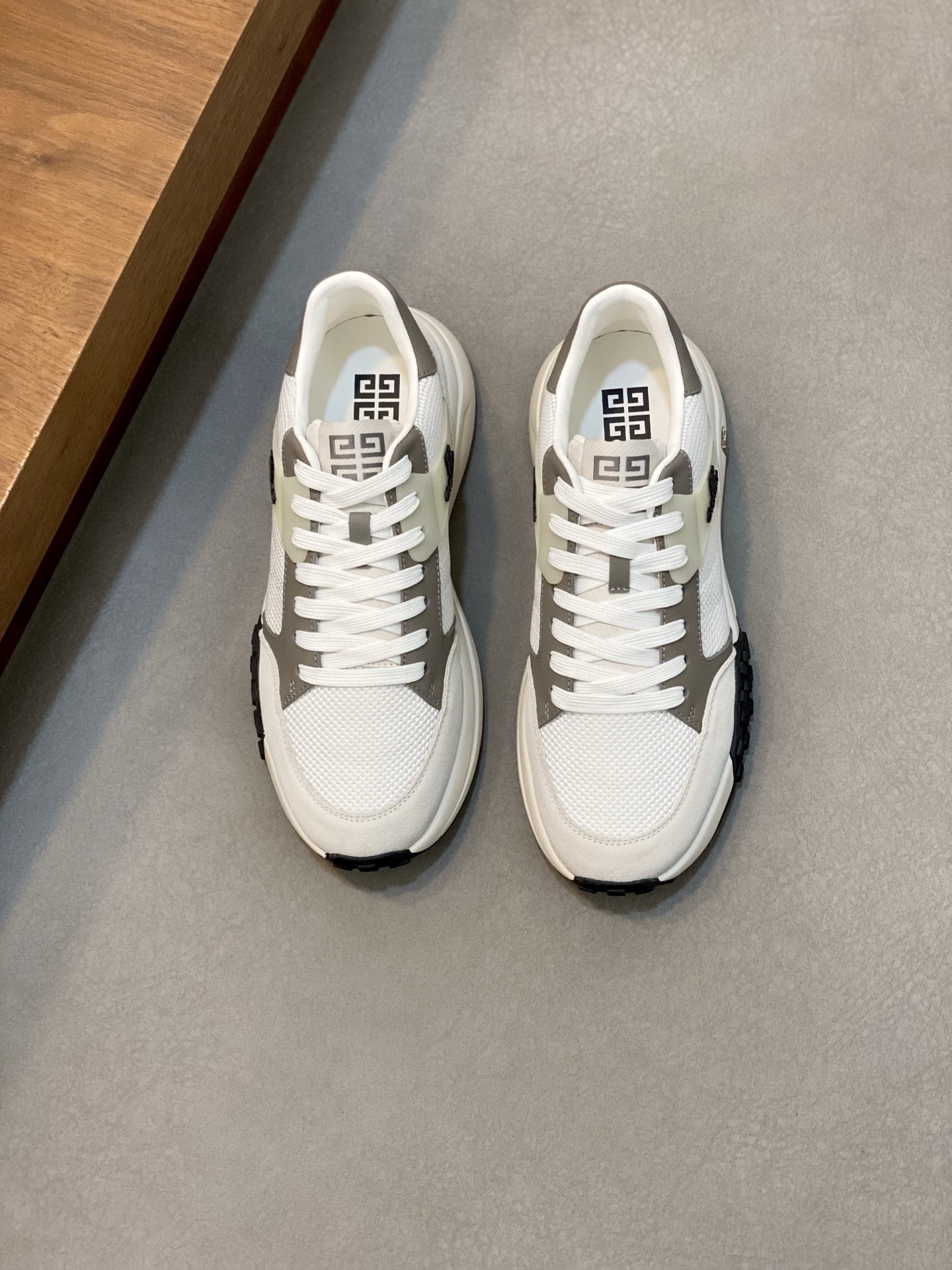 Giv 1 Men's White Thickened Sole Height Increasing Casual Sneakers 1 Giv 1 Men's White Thickened Sole Height Increasing Casual Sneakers