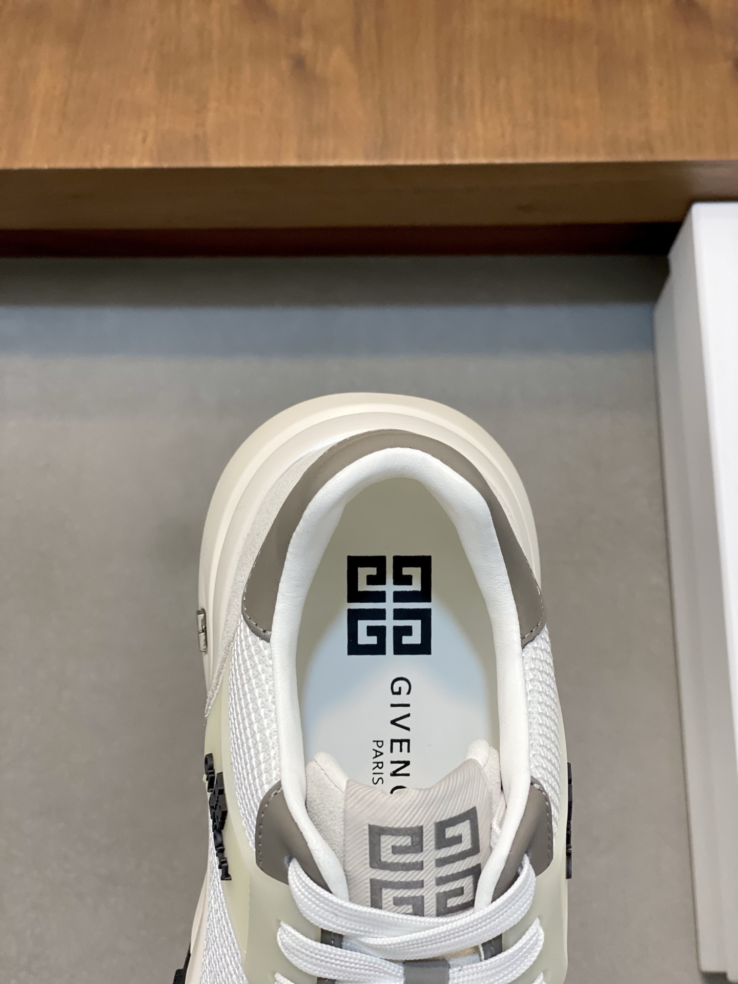 Giv 1 Men's White Thickened Sole Height Increasing Casual Sneakers 8 i1742141683382 7327 0 6