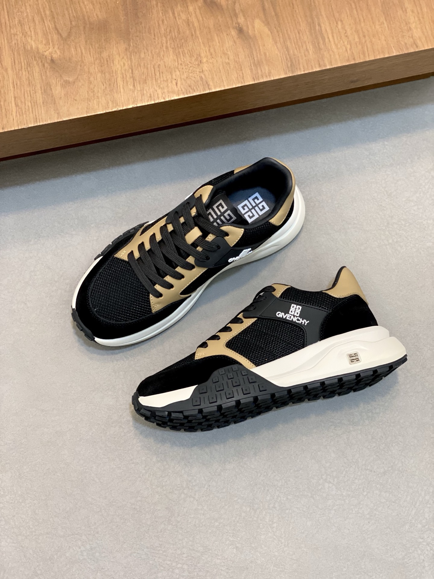 Giv Men's Height Increasing Casual Sneakers in Calfskin and Mesh 6 i1742141691564 6997 0 4