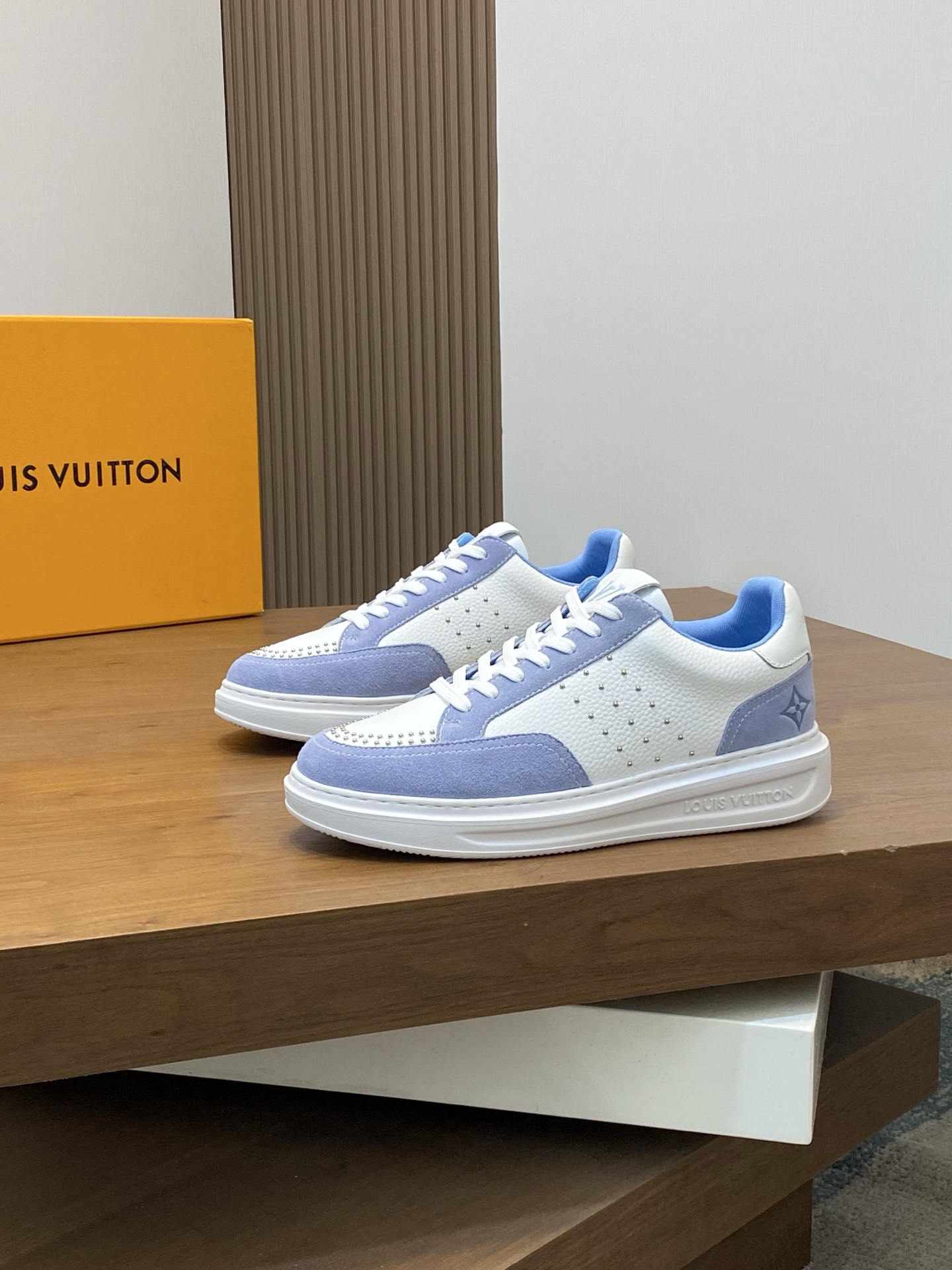 Louis Vuitton Men's Casual Sneakers in White Leather with Blue Trim 4 i1742141777246 7349 0 2