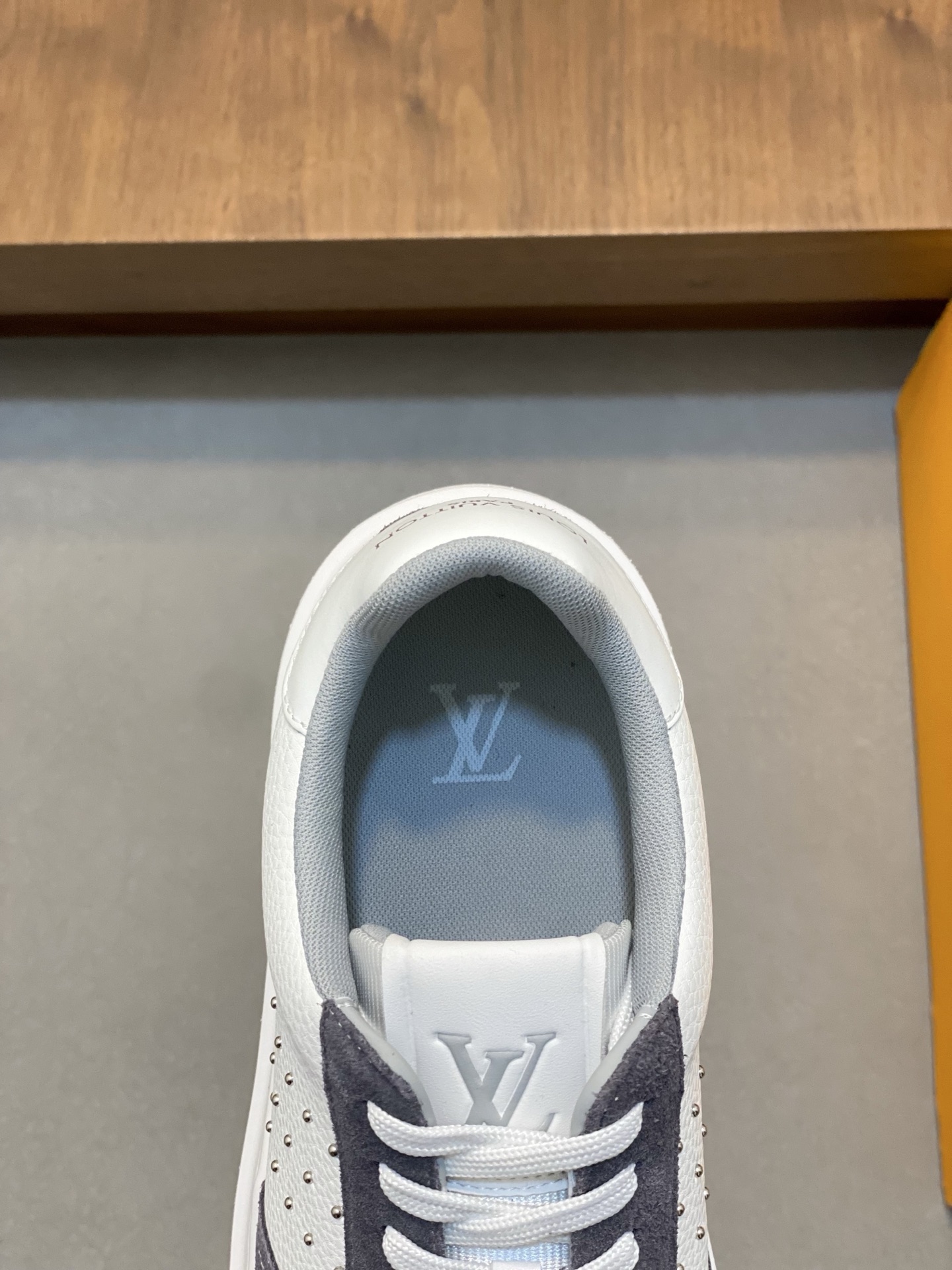 Louis Vuitton Men's White Leather Casual Sneakers with Monogram Detail 8 i1742142025137 5462 0 6