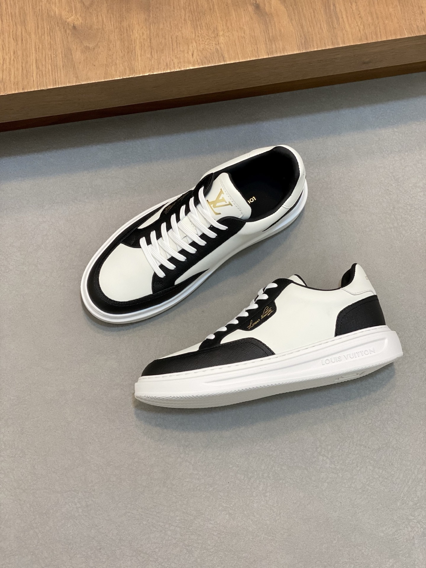 Men's Designer Leather Sneakers | Casual Shoes with Monogram Detail 6 i1742142192505 2875 0 4