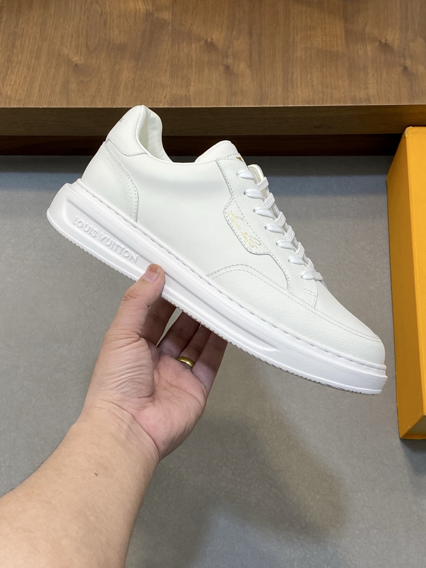 Louis Vuitton Men's White Leather Casual Sneakers with Monogram Detail 5 i1742142329131 5100 0 3