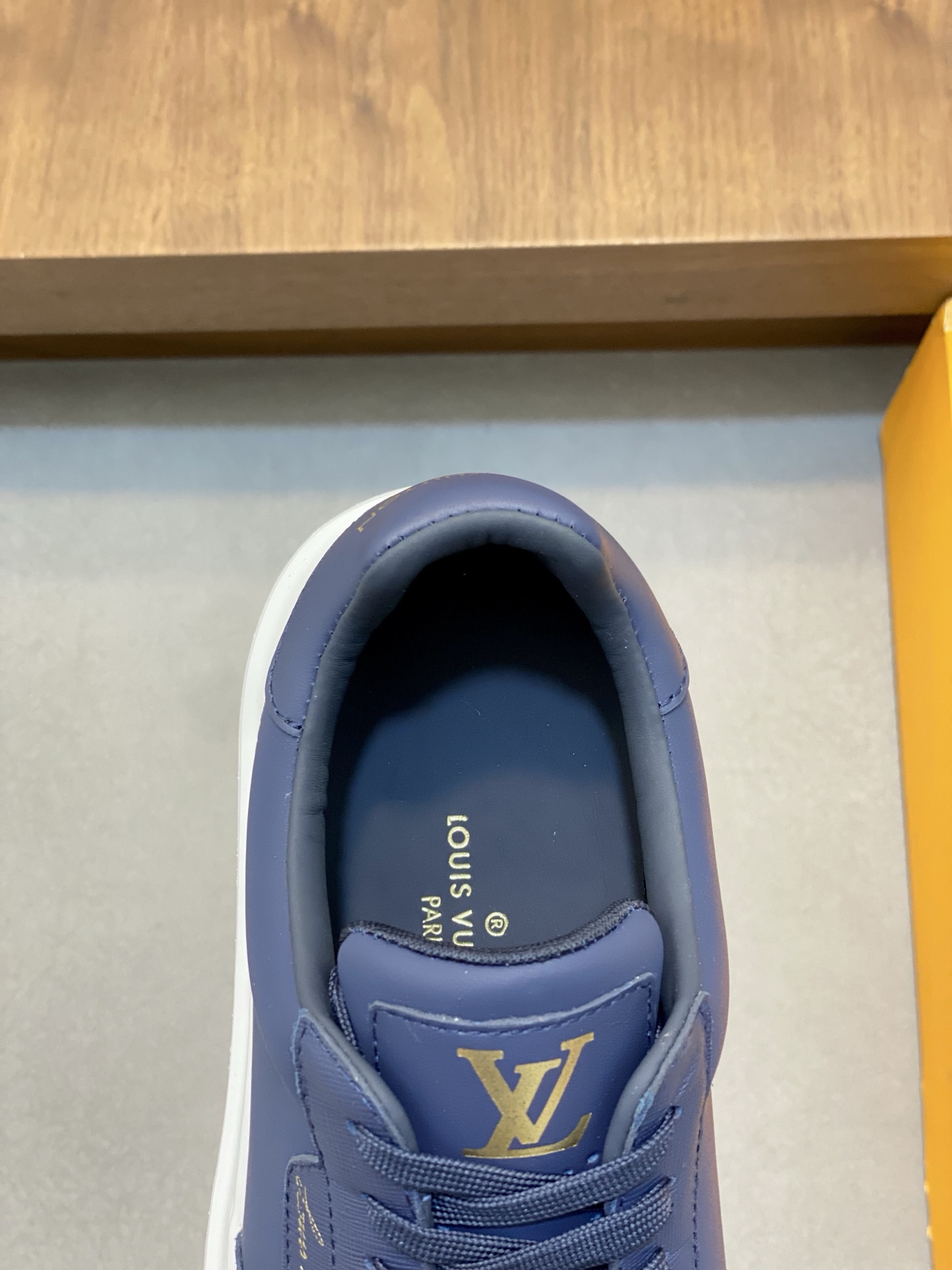 Louis Vuitton Men's Blue Leather Sneakers Comfortable & Durable 8 i1742142337771 4303 0 6