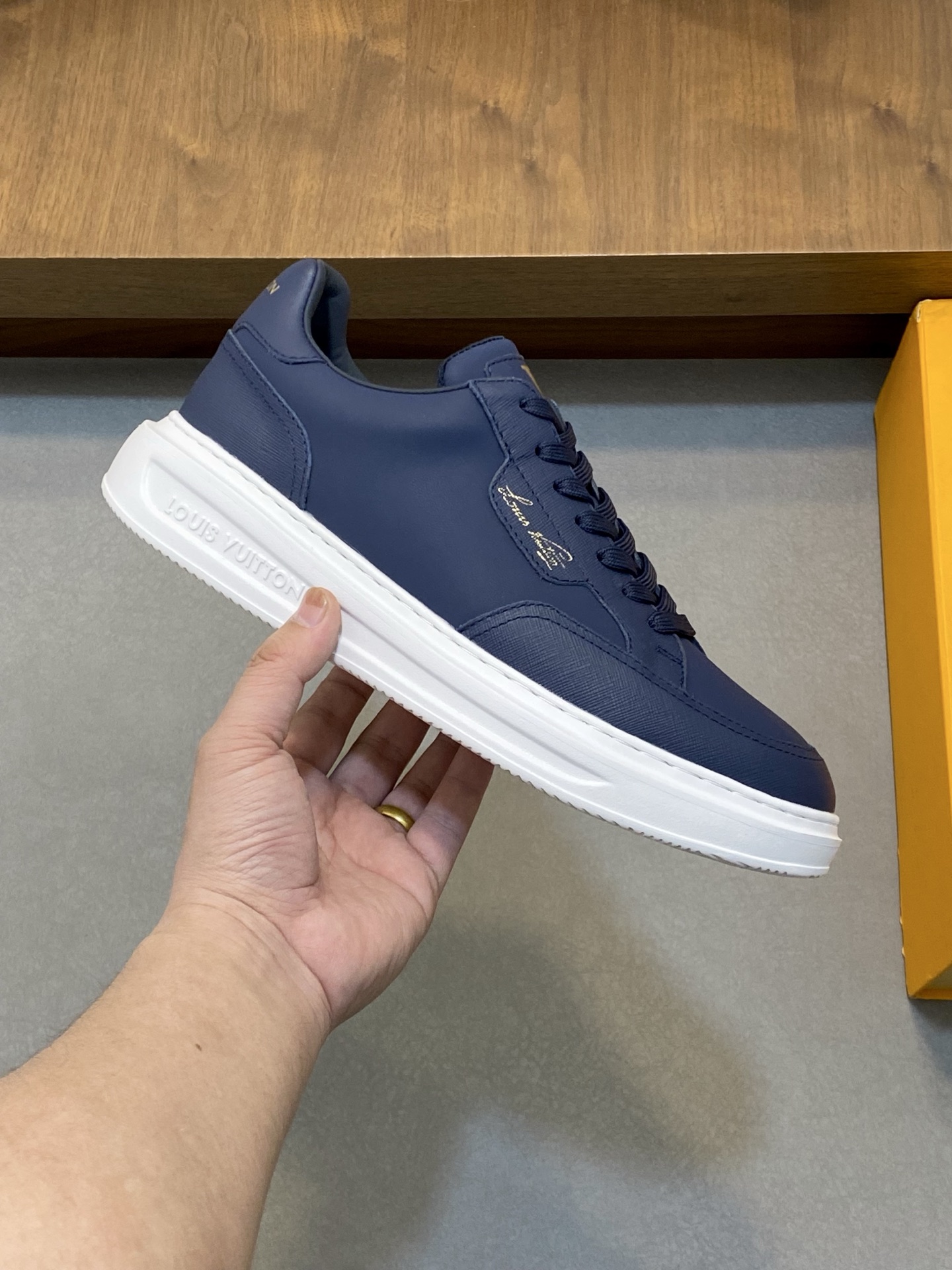 Louis Vuitton Men's Blue Leather Sneakers Comfortable & Durable 5 i1742142337970 8989 0 3
