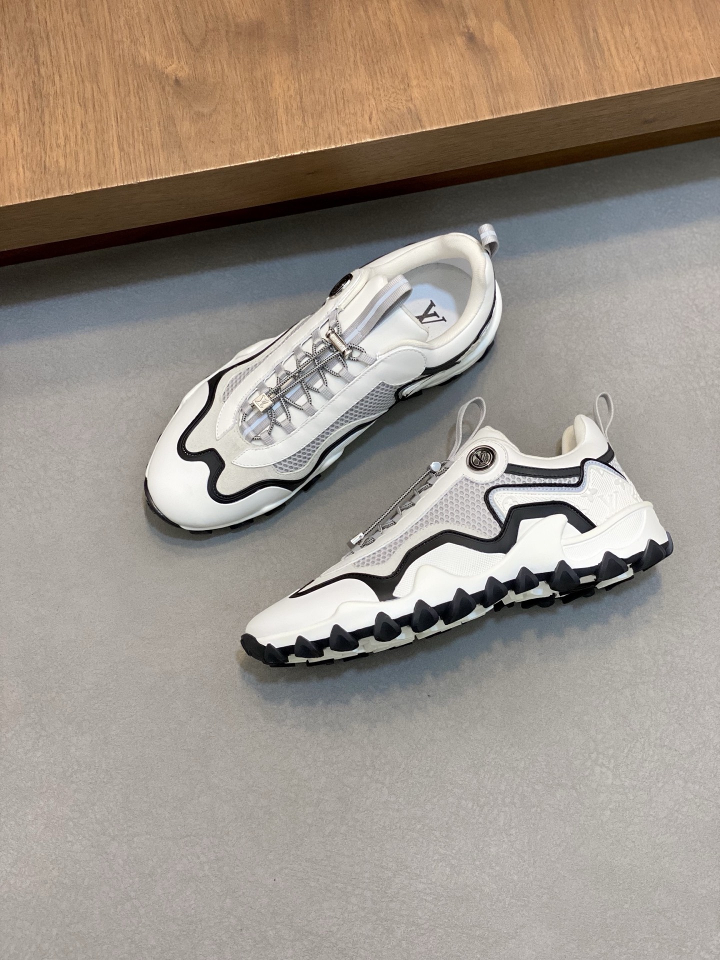 Louis Vuitton Rush Sneakers - Outdoor Casual Running Shoes, Size 39-44 6 i1742142866317 5155 0 4