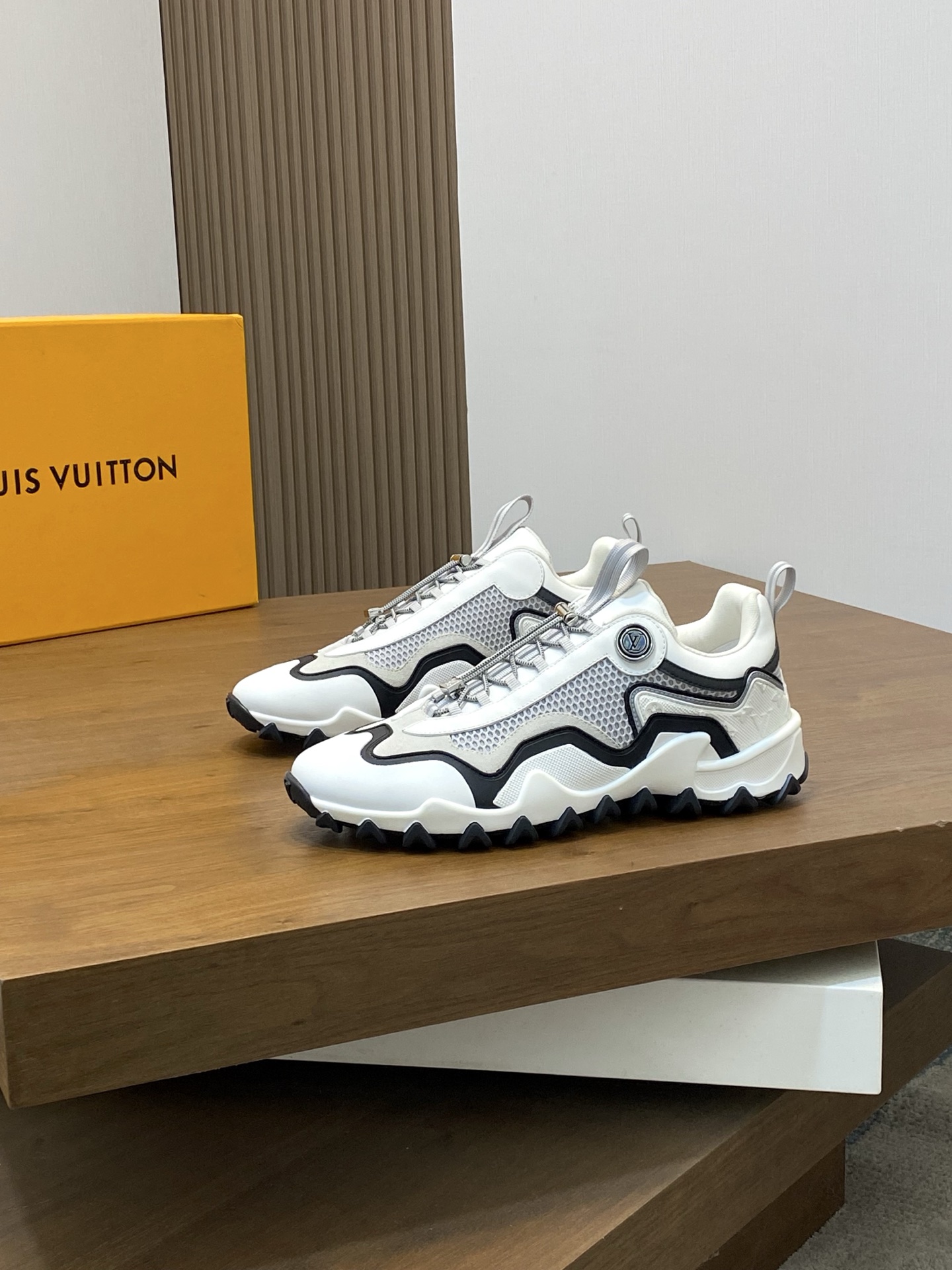 Louis Vuitton Rush Sneakers - Outdoor Casual Running Shoes, Size 39-44 4 i1742142866325 7749 0 2