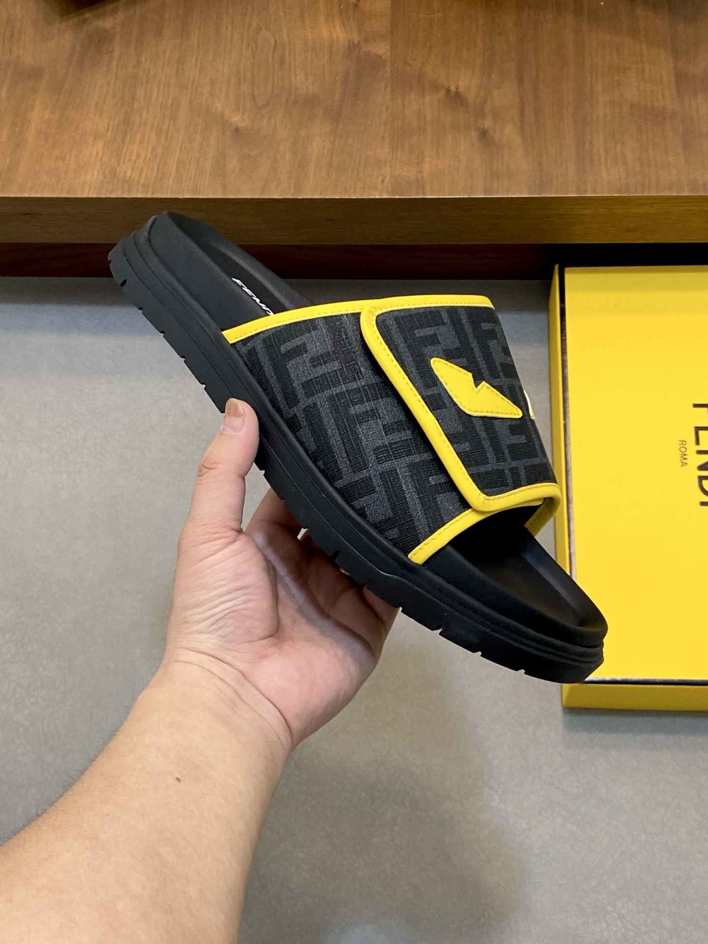 Fendi Little Monster Slides - Original Design, Ultimate Comfort, Sizes 39-44 5 i1742228776870 3061 0 3