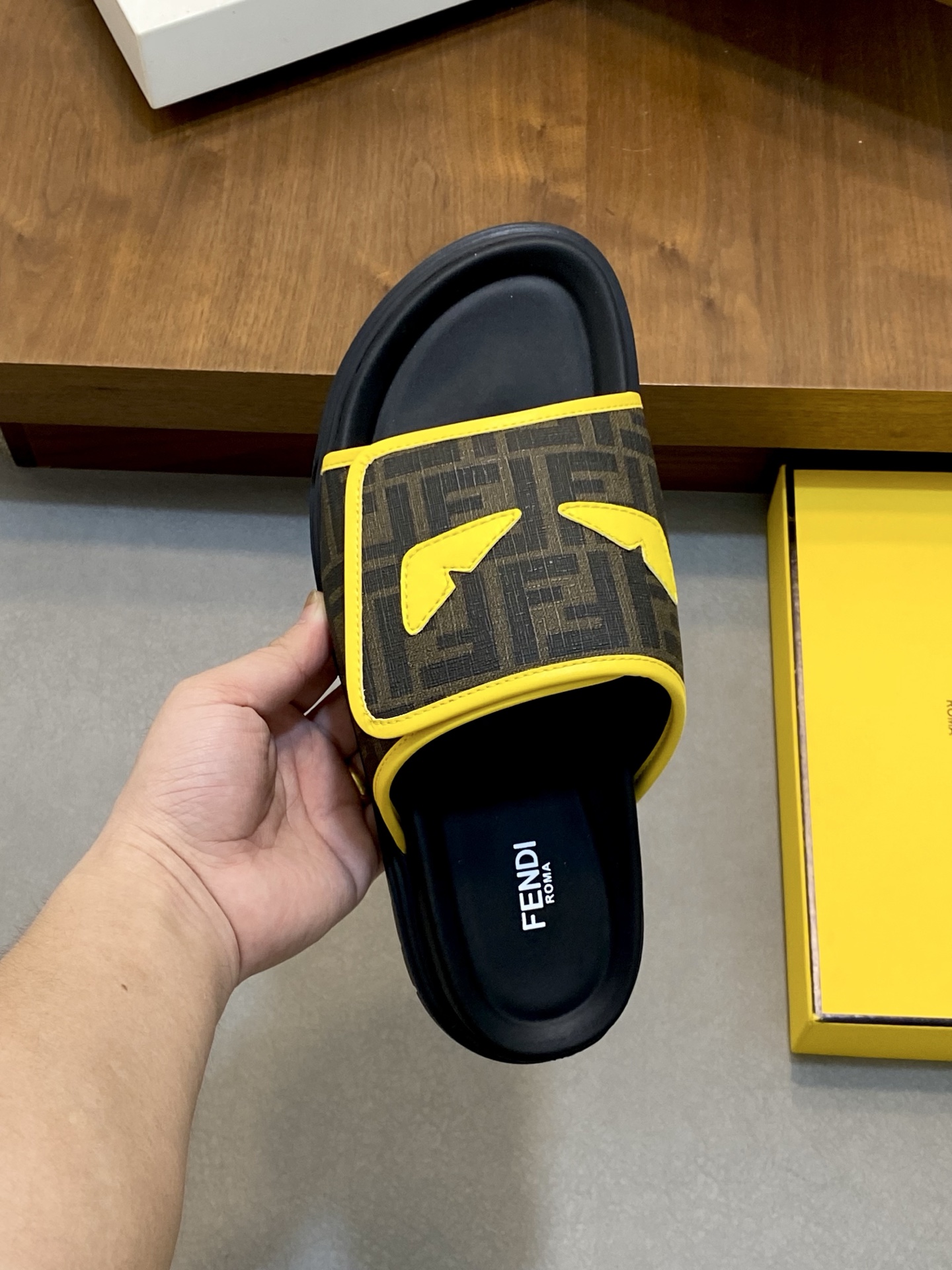 Fendi Monster Slides: Iconic Style, Premium Comfort, and Standout Summer Look 8 i1742228810706 5893 0 6