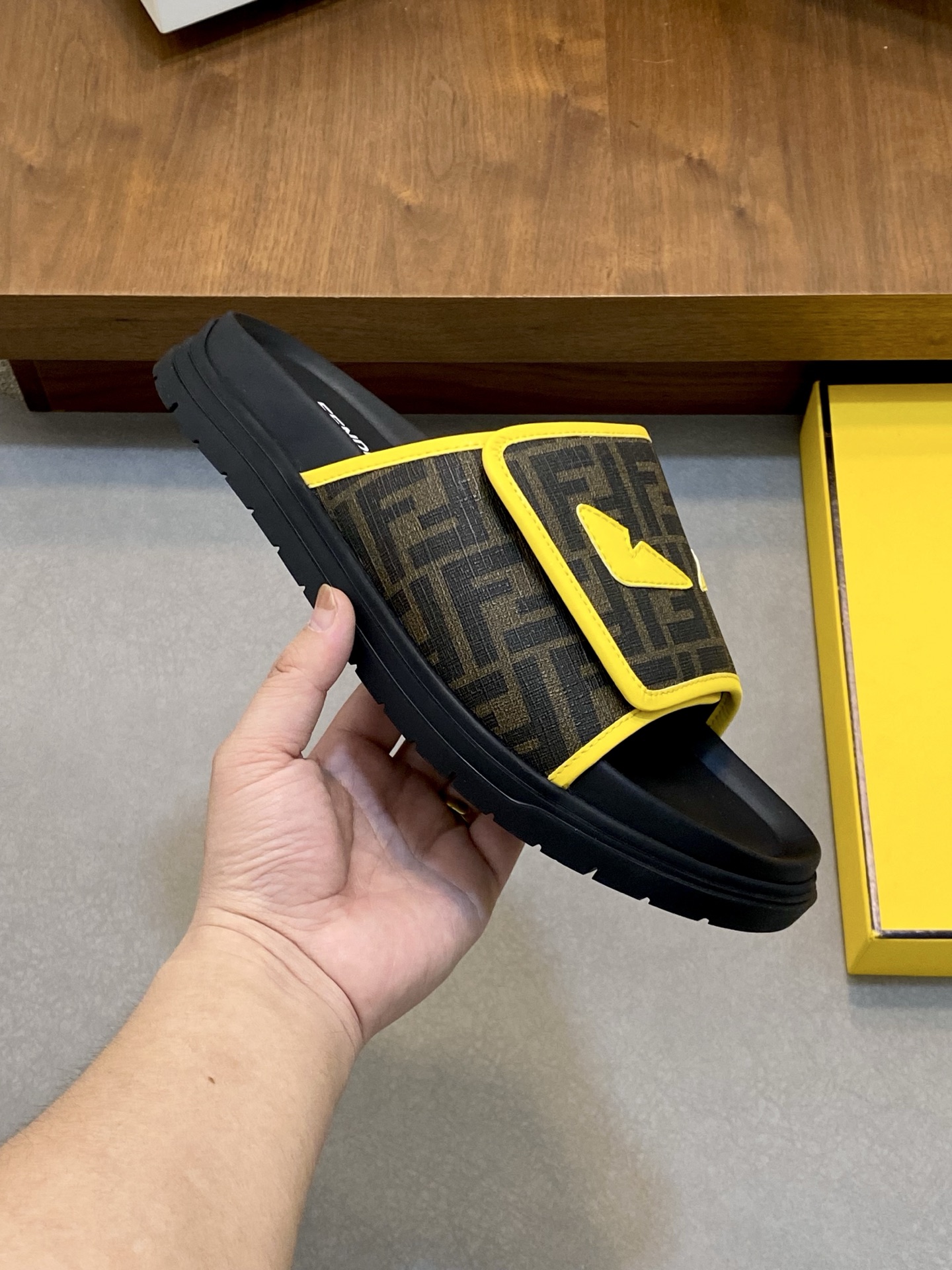 Fendi Monster Slides: Iconic Style, Premium Comfort, and Standout Summer Look 5 i1742228810816 5593 0 3