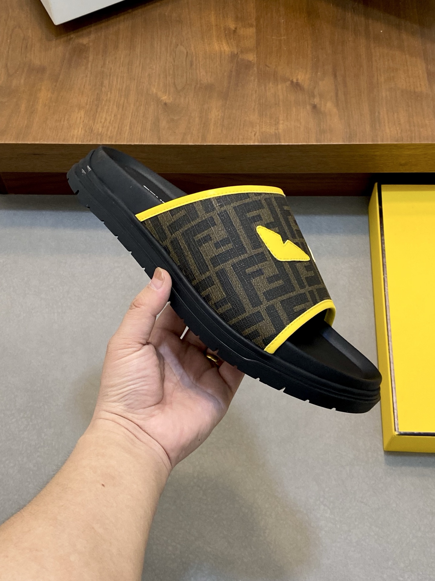 Fendi Monster Slides: Stylish & Comfortable Summer Sandals, Sizes 39-44 5 i1742228868778 3513 0 3