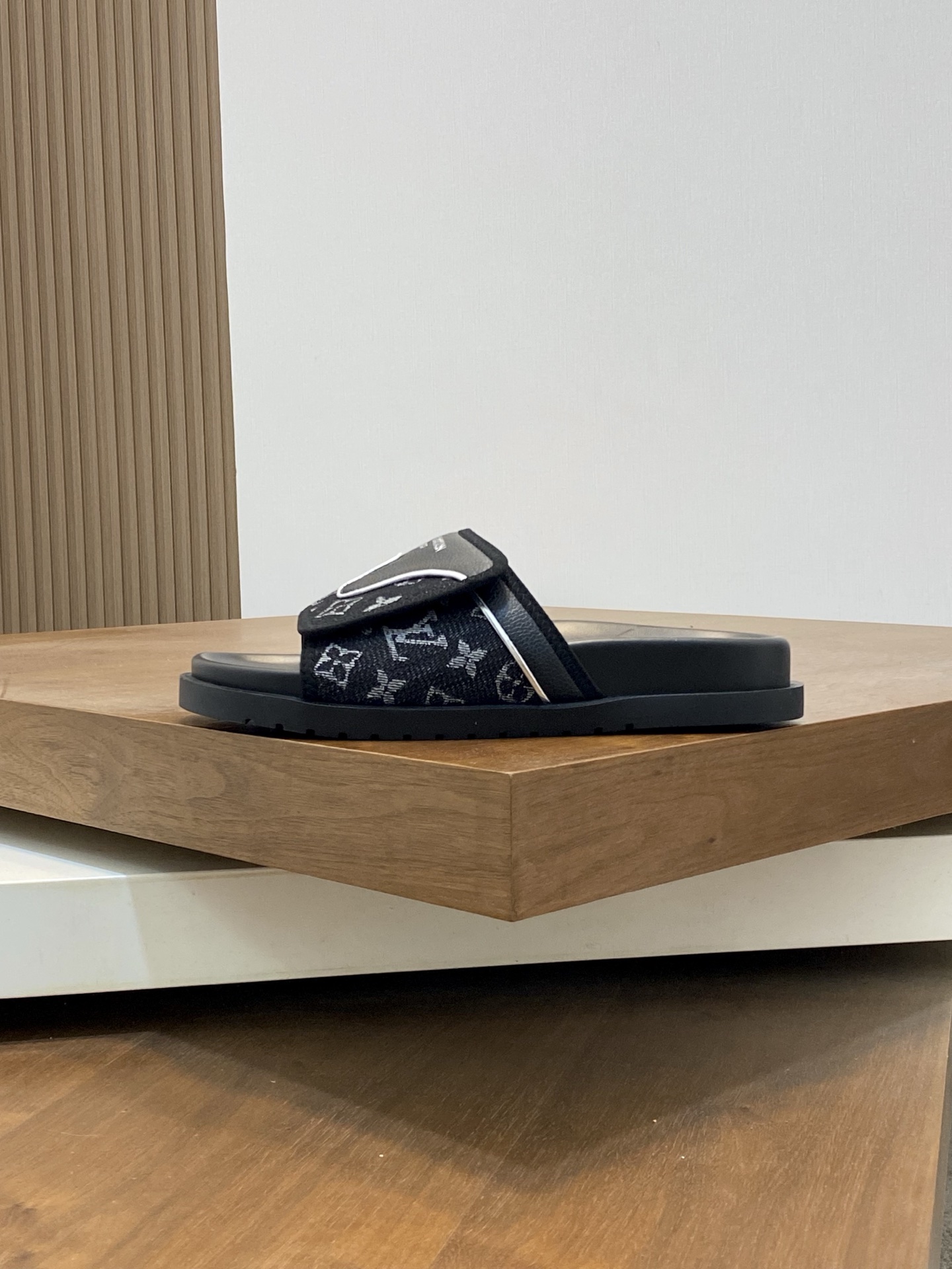 Louis Vuitton Monogram Black Leather Bread Loafer Sandals - Size 39-44 3 i1742229208269 4332 0 1