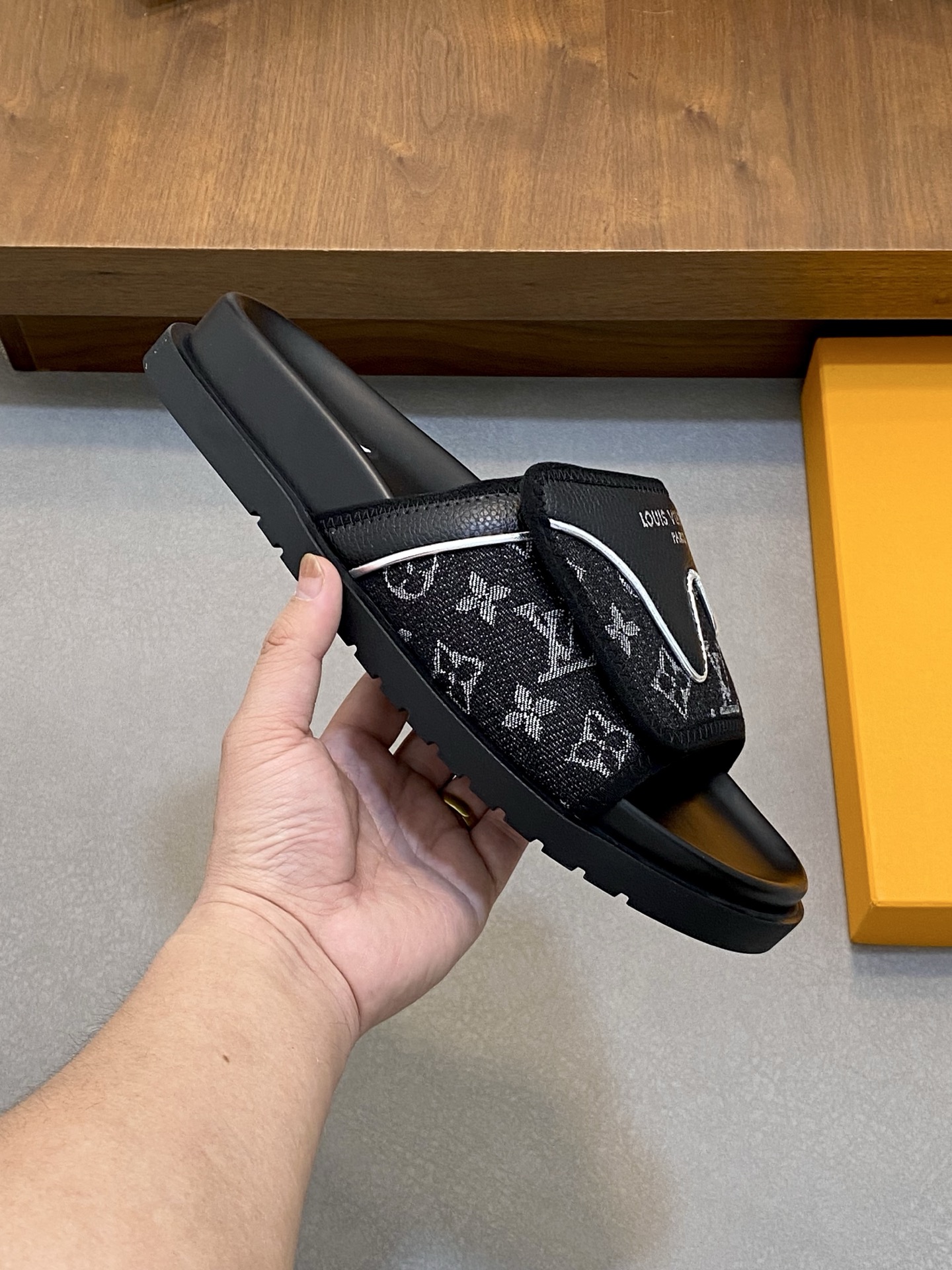 Louis Vuitton Monogram Black Leather Bread Loafer Sandals - Size 39-44 5 i1742229209665 1853 0 3