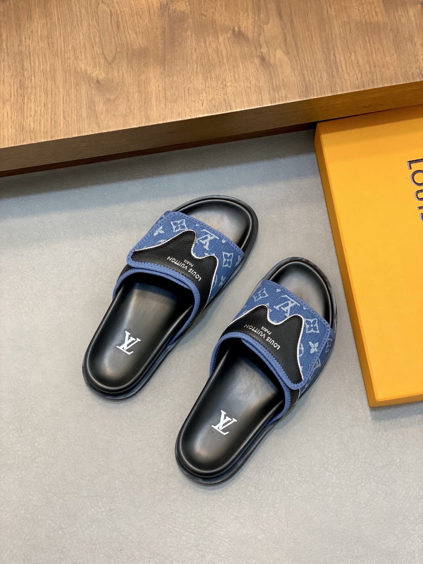 Louis Vuitton Monogram Denim Slide Sandal Comfortable Beach Pool Summer Shoes 6 i1742229228681 5930 0 4