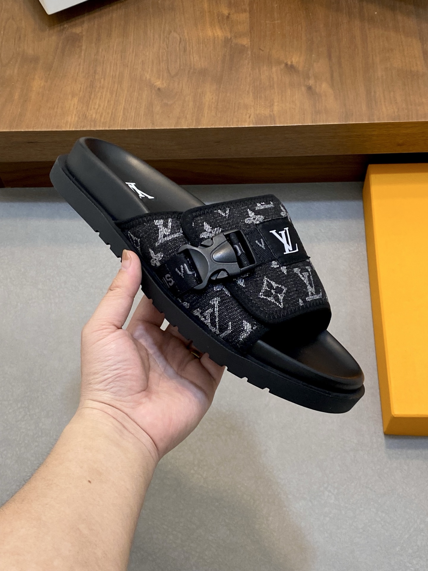 Louis Vuitton Monogram Embossed Rubber Slides Comfortable Sandals 5 i1742229289518 3006 0 3