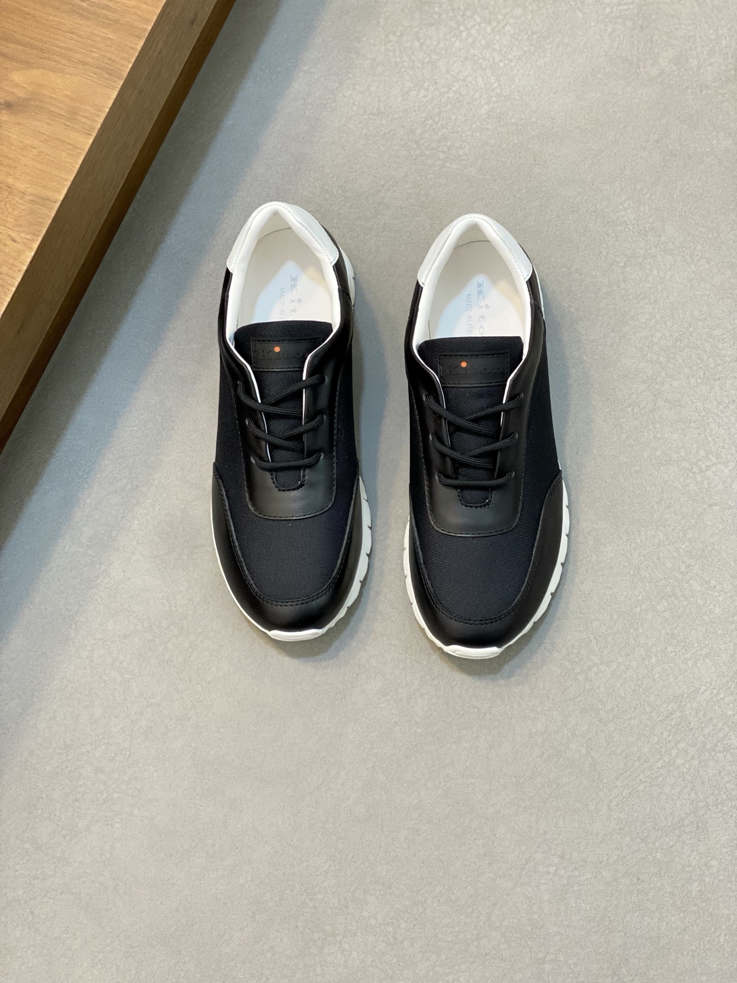 Kiton Men's Black Leather Sneakers - Comfortable & Lightweight Shoes 2 i1742315754388 1576 0 0