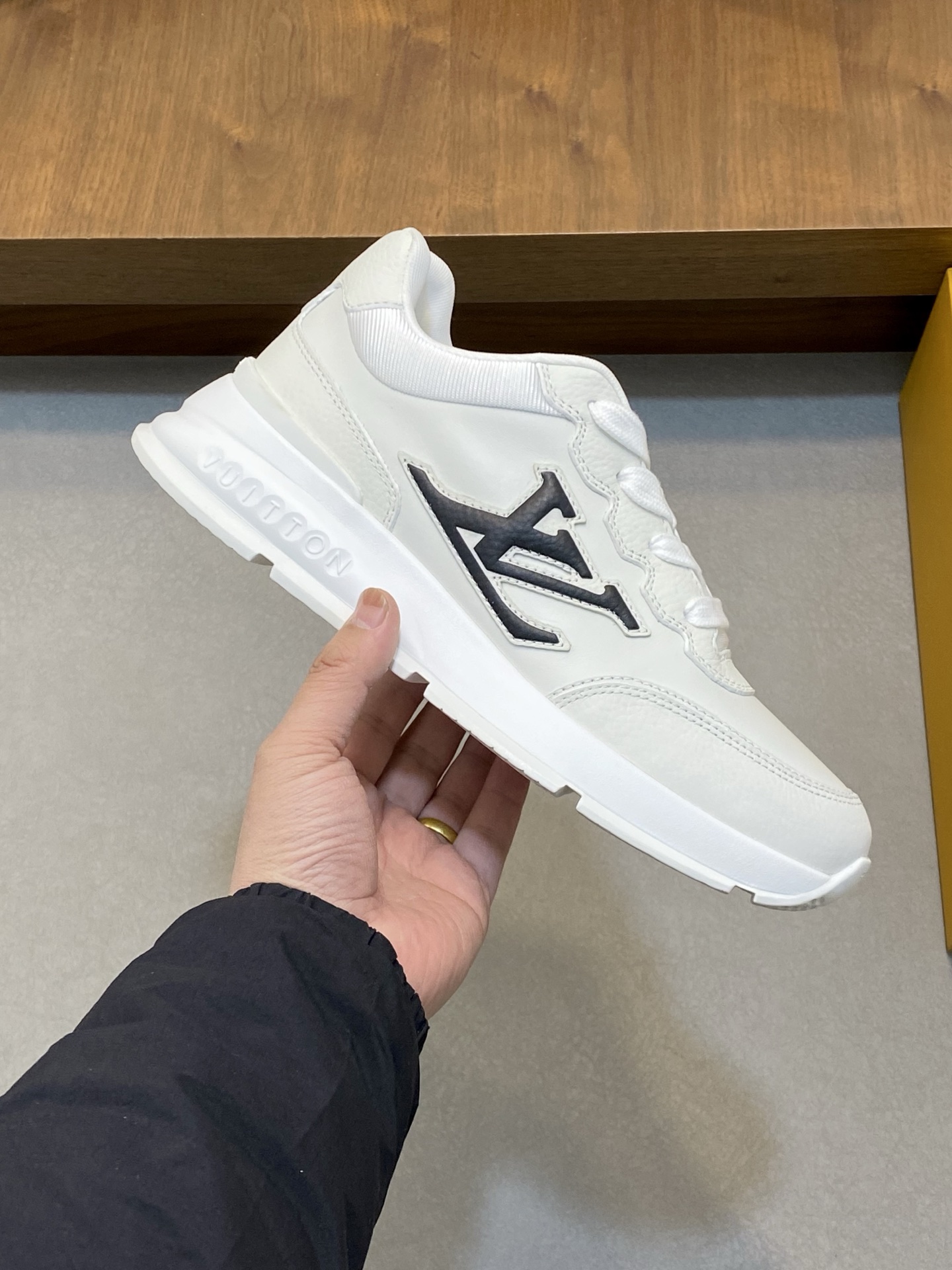 Louis Vuitton Trainer Sneakers White Leather, TPU Outsole, Comfortable Fit 5 i1742316627947 9209 0 3