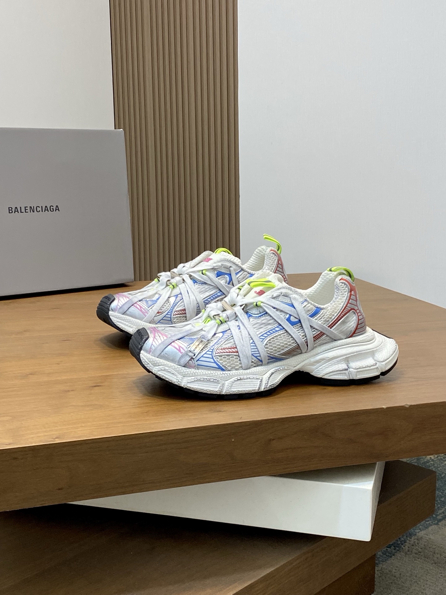 Balenciaga 3XL Extreme Laces Sneakers White Fashion Running Shoes 4 i1742401052814 3162 0 2