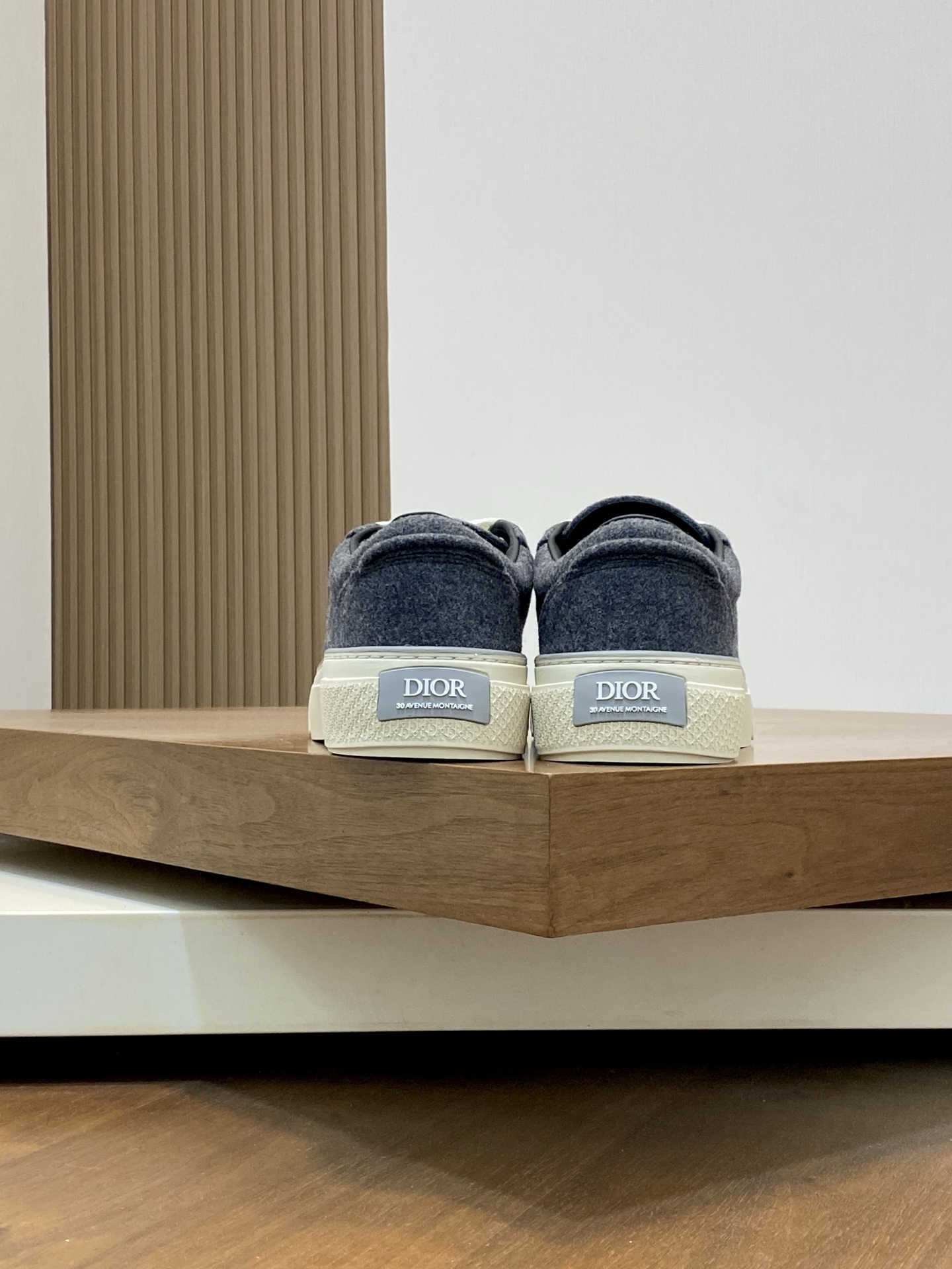 Dior B33 Oblique Jacquard Sneakers, Navy Blue and White, Size 39-44 9 i1742574485941 4862 0 7